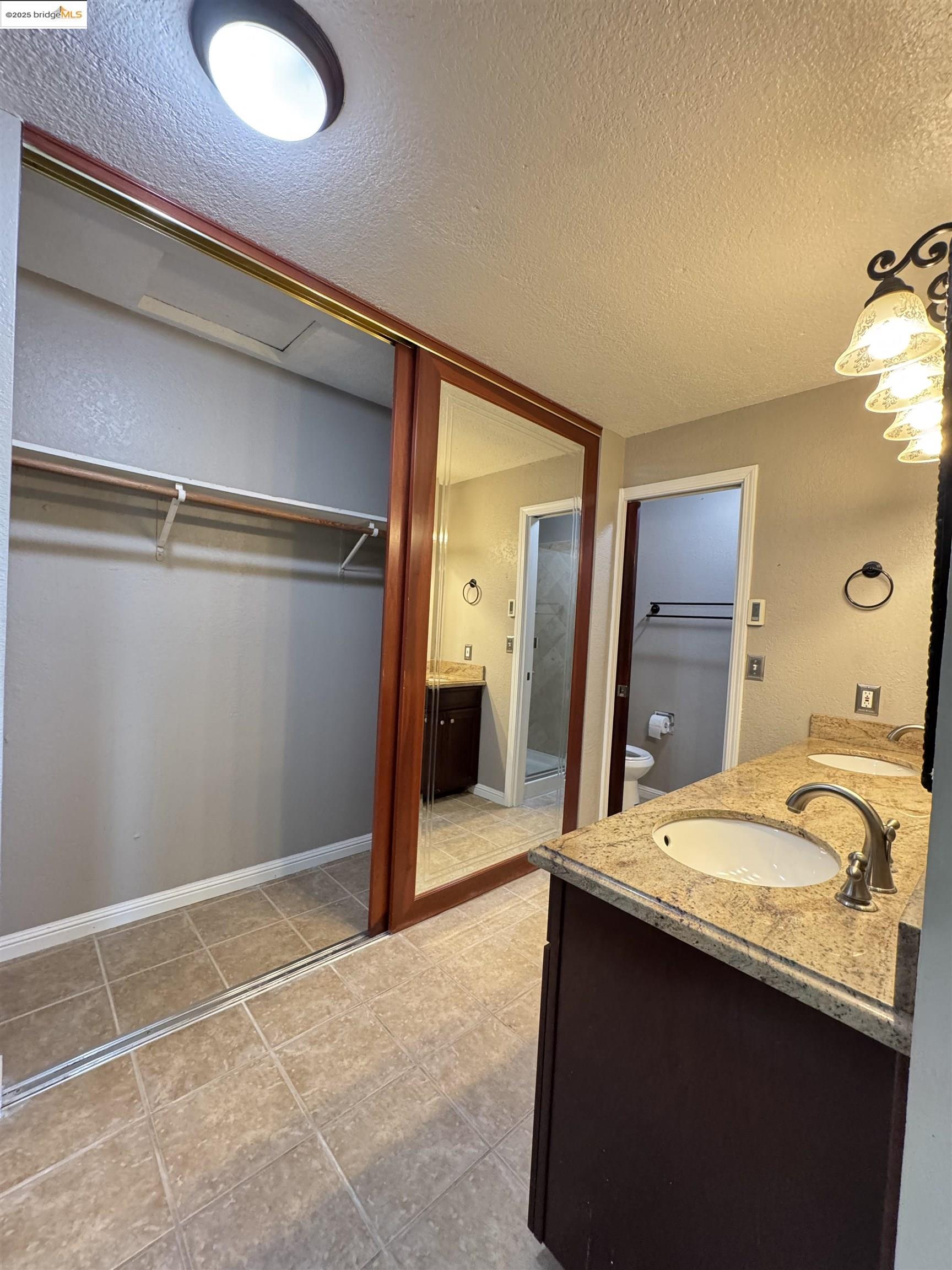 10 Sea Point Way, Pittsburg, California 94565, 3 Bedrooms Bedrooms, 7 Rooms Rooms,2 BathroomsBathrooms,Residential Lease,For Rent,10 Sea Point Way,41101646