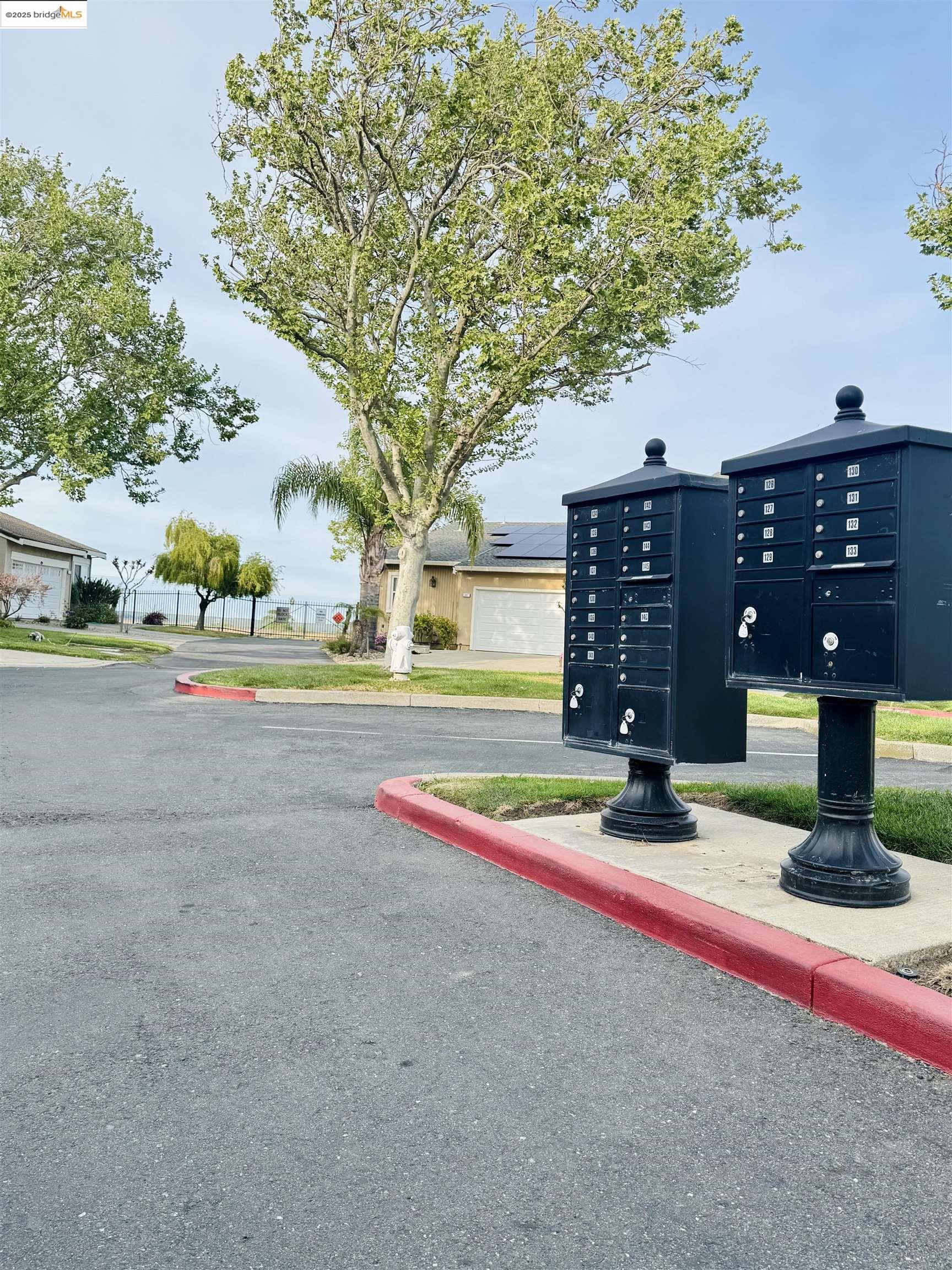 10 Sea Point Way, Pittsburg, California 94565, 3 Bedrooms Bedrooms, 7 Rooms Rooms,2 BathroomsBathrooms,Residential Lease,For Rent,10 Sea Point Way,41101646