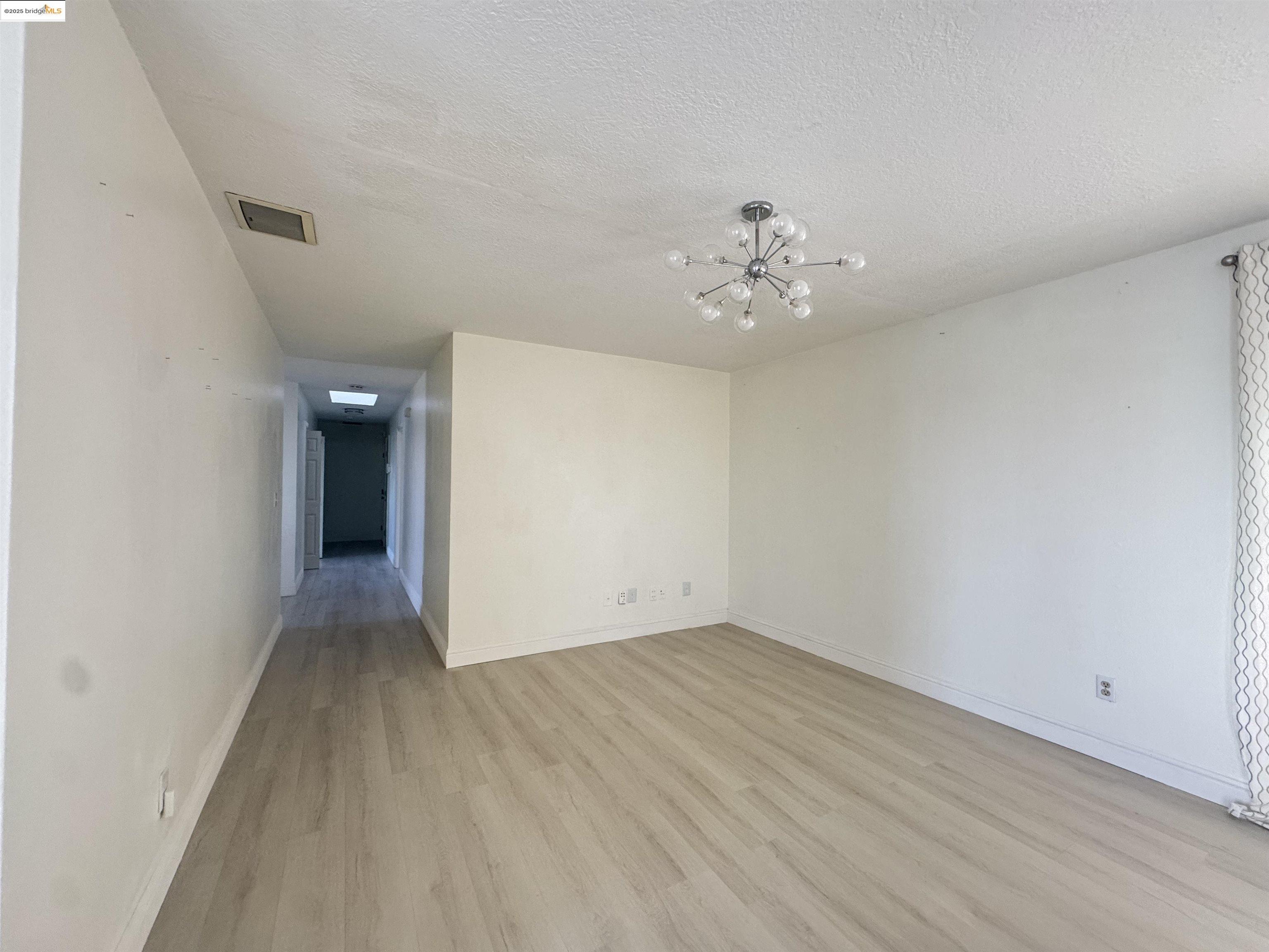 10 Sea Point Way, Pittsburg, California 94565, 3 Bedrooms Bedrooms, 7 Rooms Rooms,2 BathroomsBathrooms,Residential Lease,For Rent,10 Sea Point Way,41101646