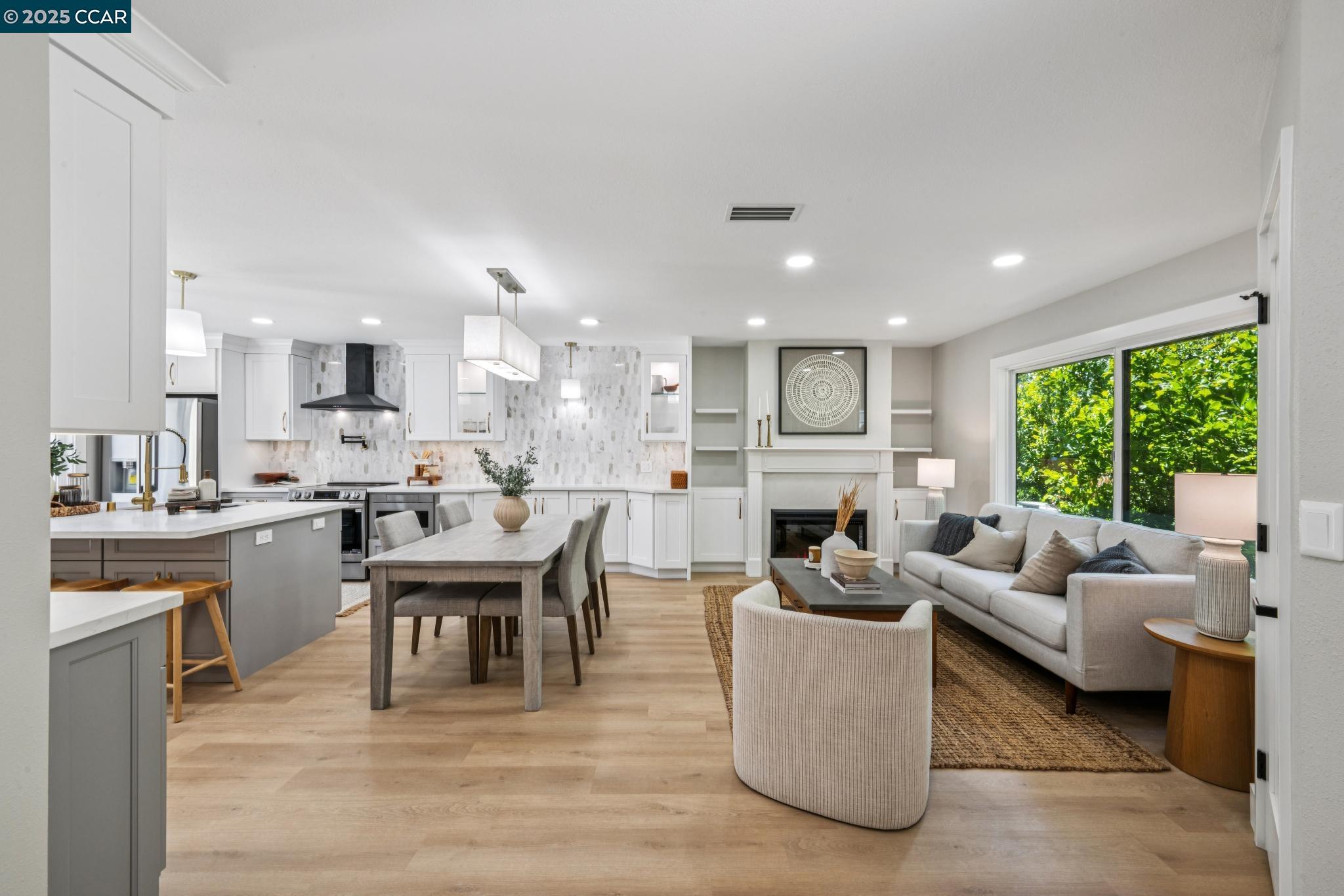 Photo #4: 41101661 Listing 