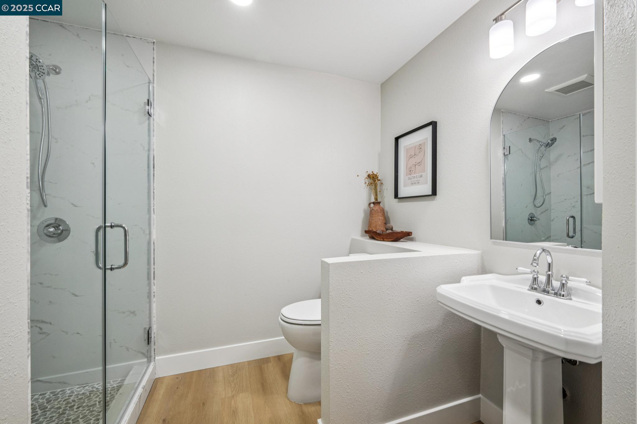 Photo #33: 41101661 Listing: Photo #33