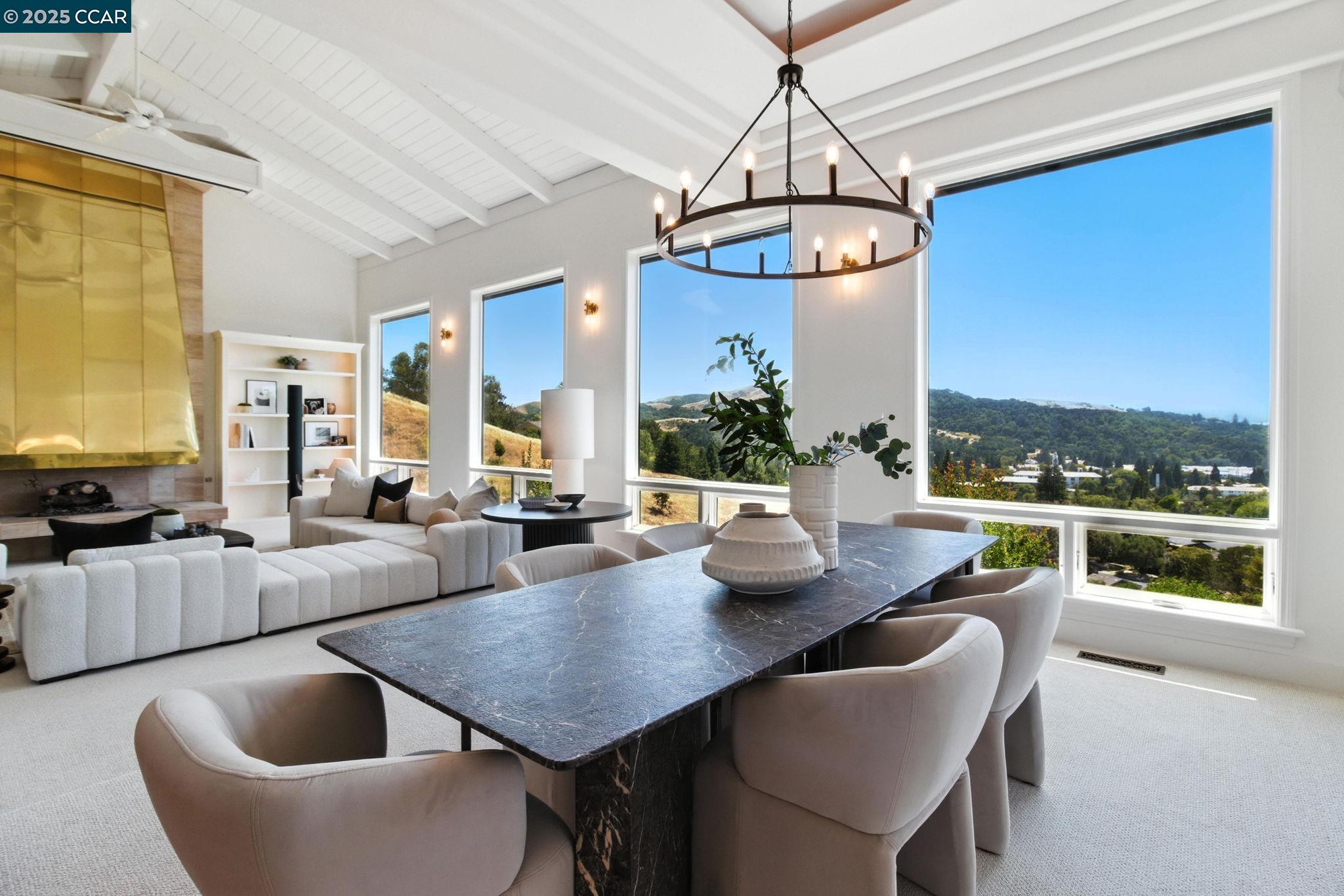 Detail Gallery Image 2 of 60 For 1960 Joseph Dr, Moraga,  CA 94556 - 5 Beds | 2/1 Baths