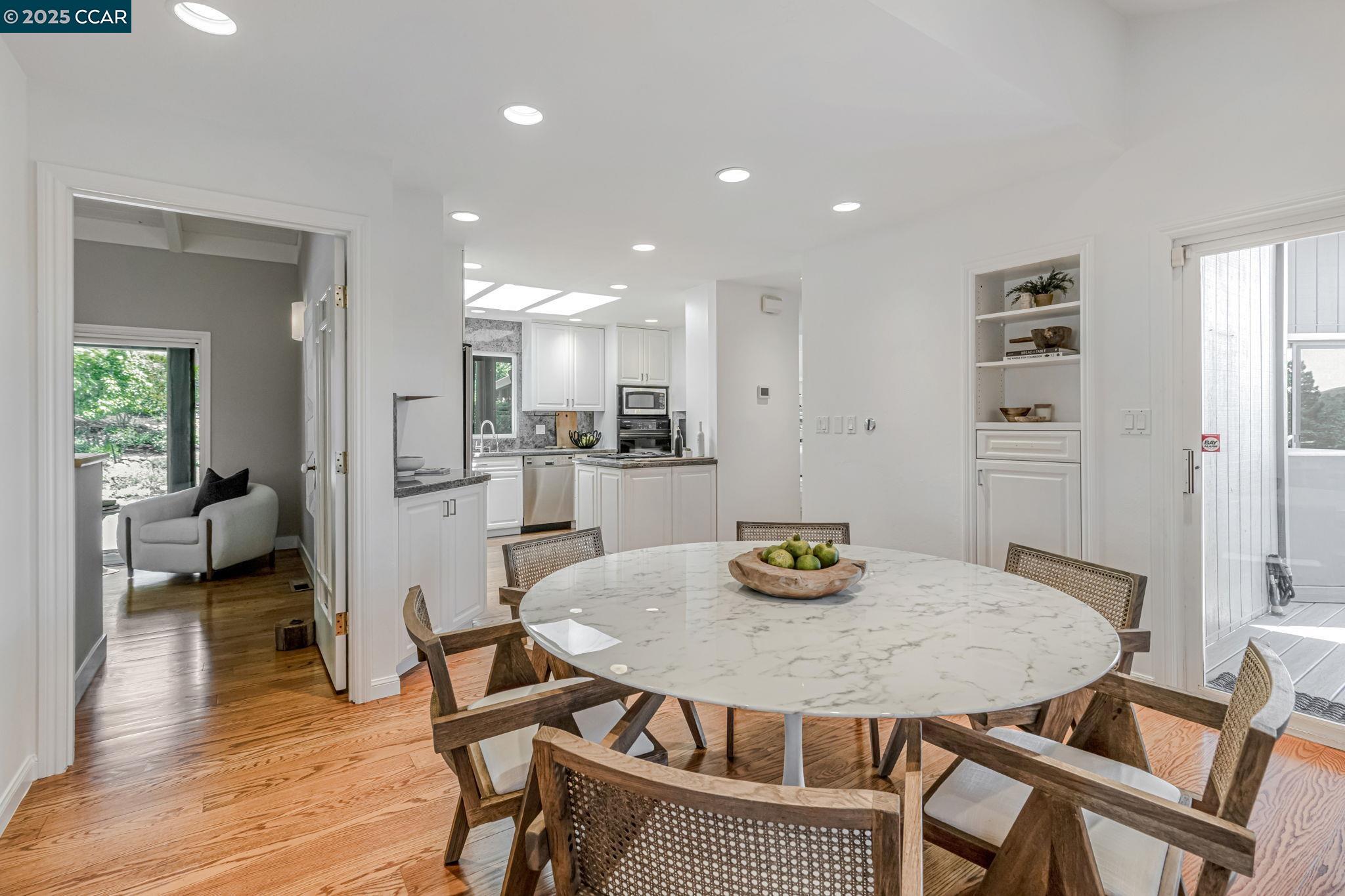 Detail Gallery Image 15 of 60 For 1960 Joseph Dr, Moraga,  CA 94556 - 5 Beds | 2/1 Baths