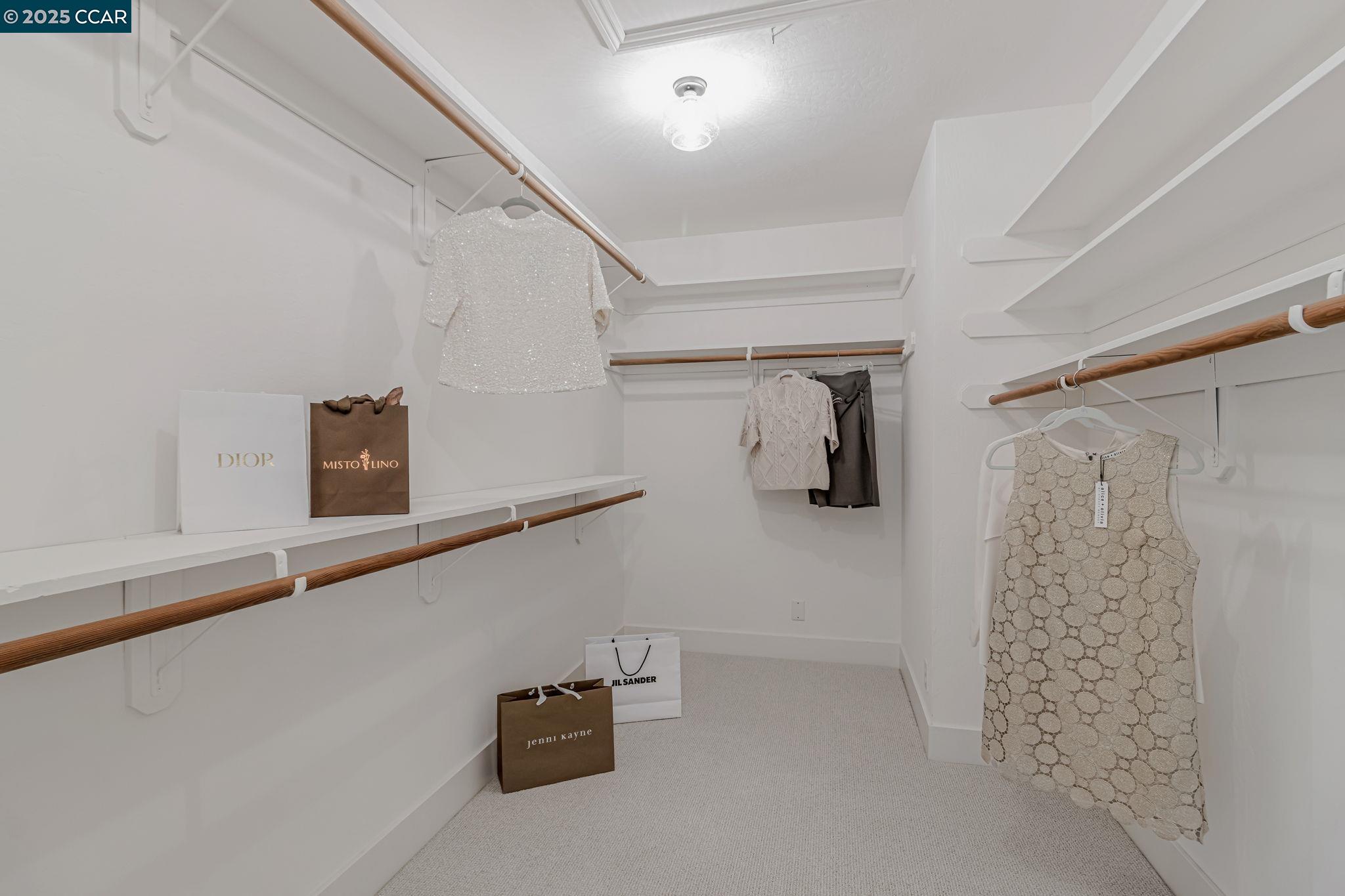 Detail Gallery Image 22 of 60 For 1960 Joseph Dr, Moraga,  CA 94556 - 5 Beds | 2/1 Baths