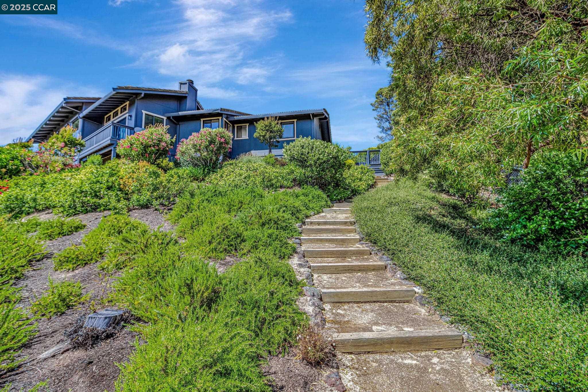 Detail Gallery Image 57 of 60 For 1960 Joseph Dr, Moraga,  CA 94556 - 5 Beds | 2/1 Baths