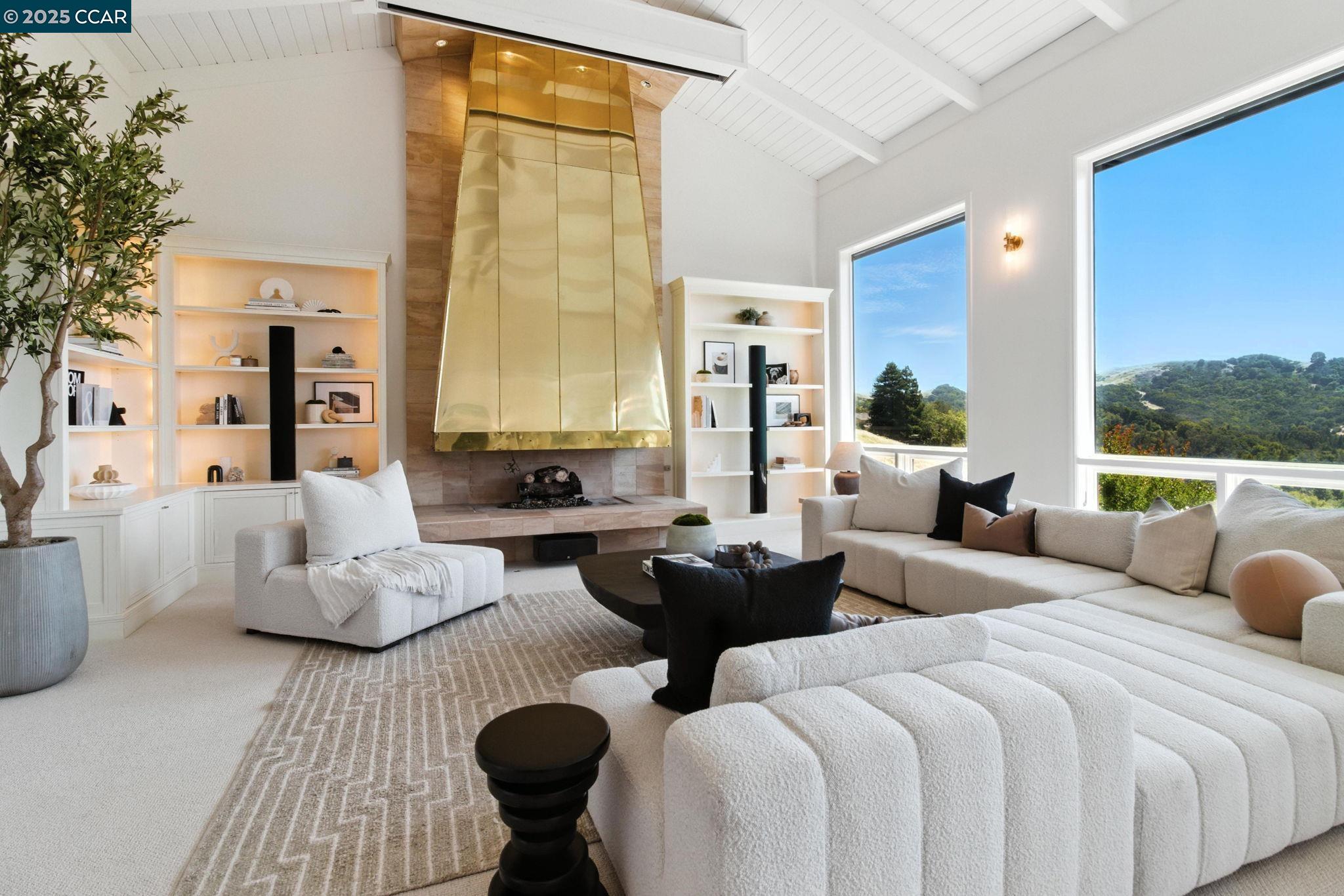Detail Gallery Image 7 of 60 For 1960 Joseph Dr, Moraga,  CA 94556 - 5 Beds | 2/1 Baths