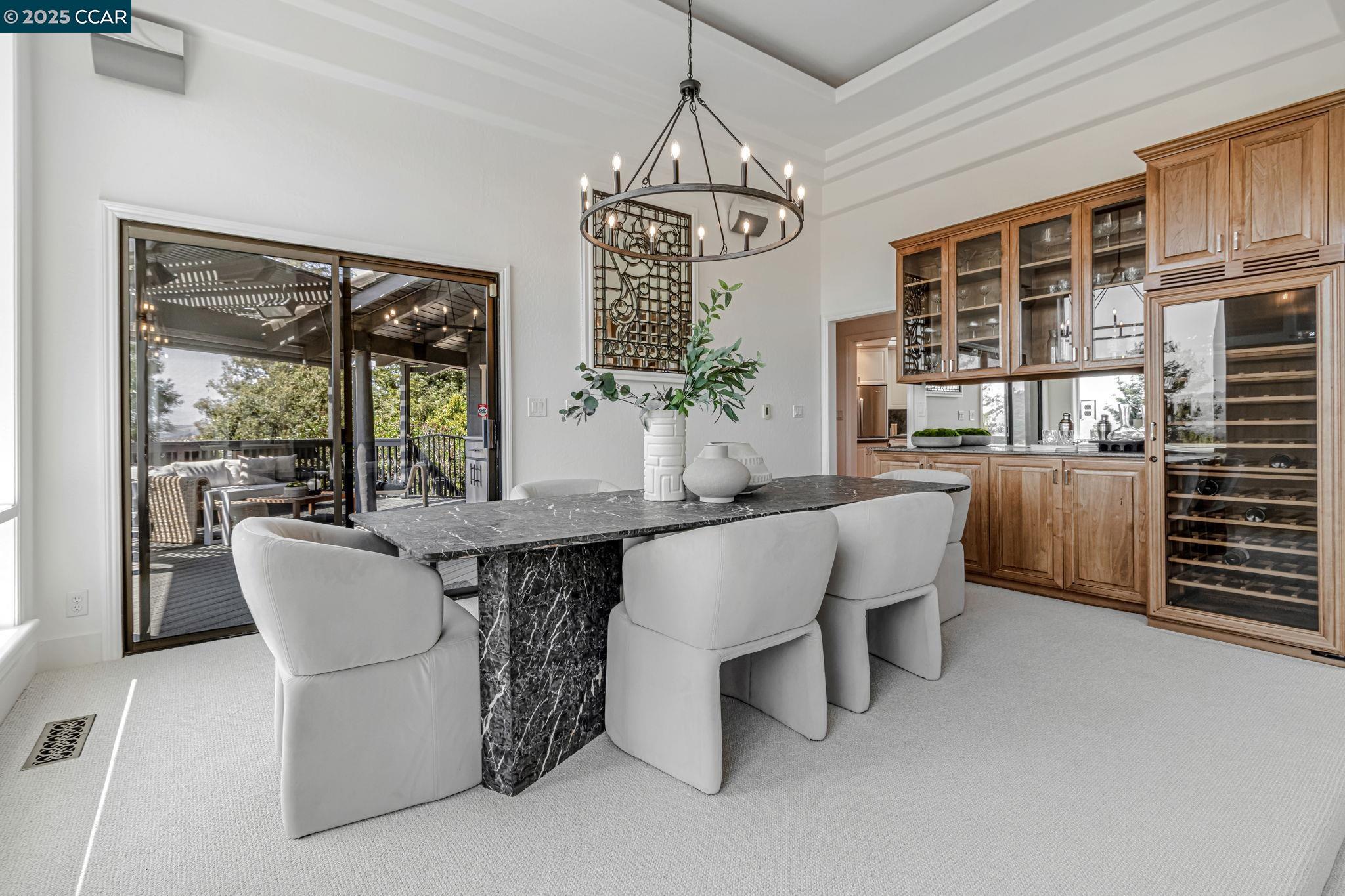 Detail Gallery Image 8 of 60 For 1960 Joseph Dr, Moraga,  CA 94556 - 5 Beds | 2/1 Baths