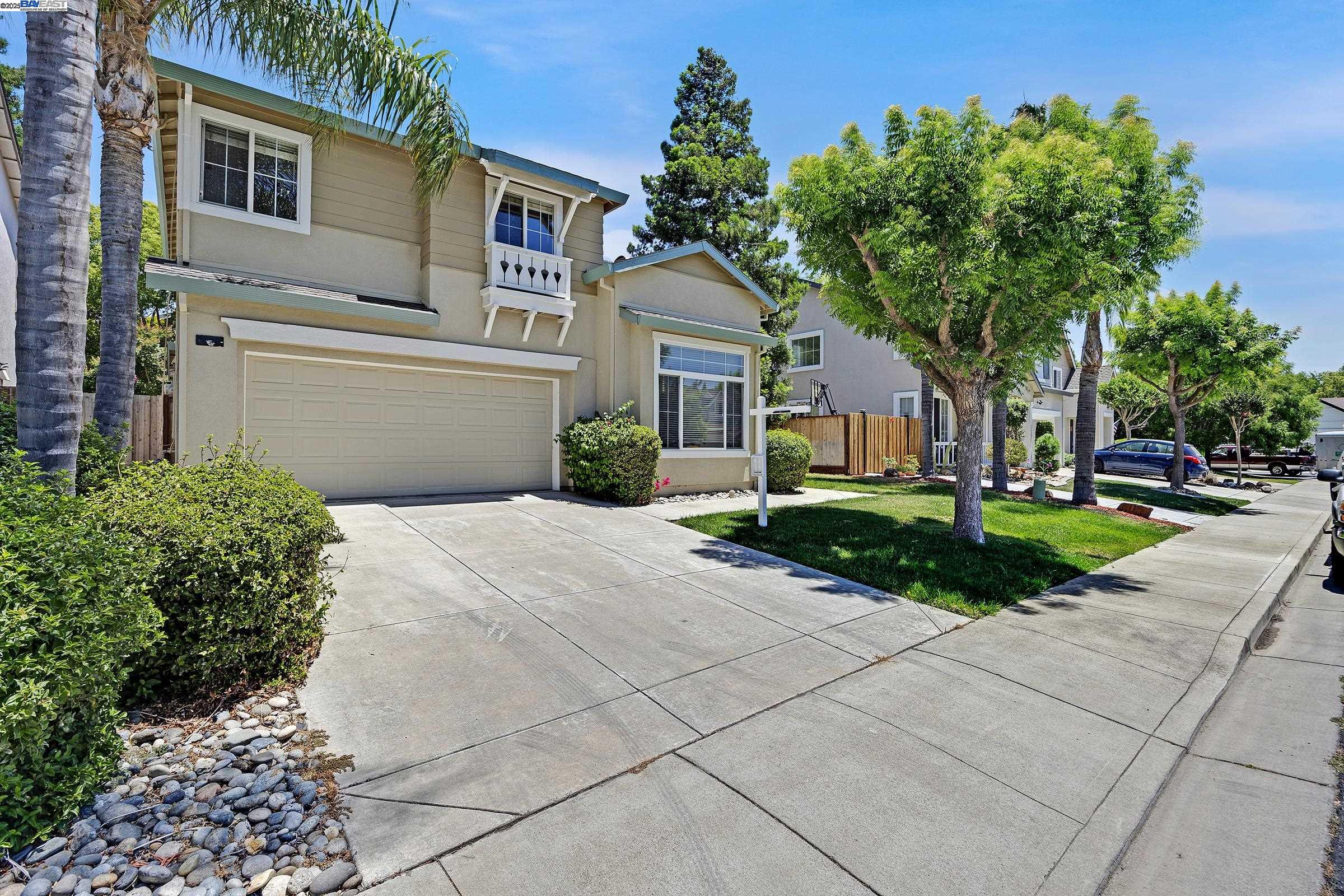 Detail Gallery Image 2 of 58 For 2662 Pyramid Dr, Tracy,  CA 95304 - 4 Beds | 2/1 Baths