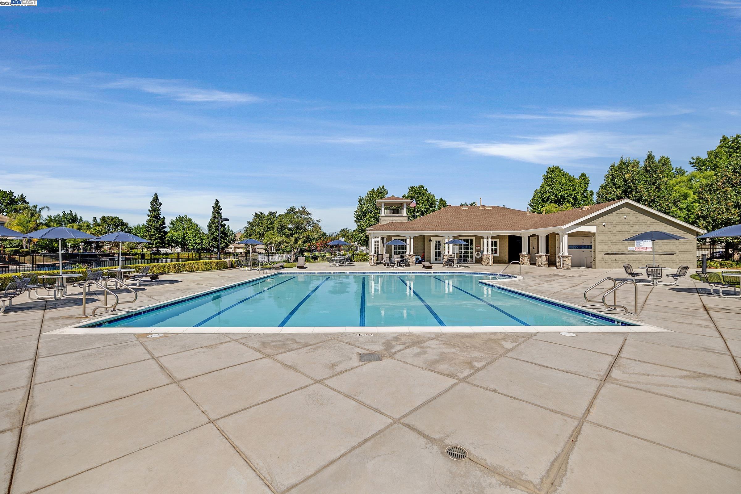 Detail Gallery Image 36 of 58 For 2662 Pyramid Dr, Tracy,  CA 95304 - 4 Beds | 2/1 Baths