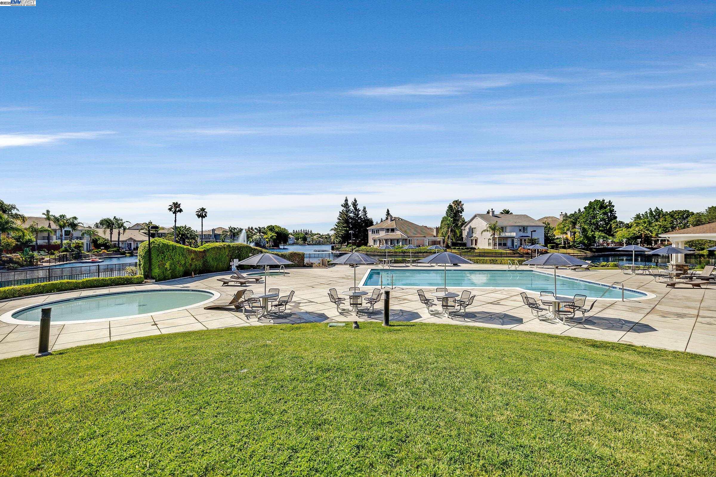 Detail Gallery Image 40 of 58 For 2662 Pyramid Dr, Tracy,  CA 95304 - 4 Beds | 2/1 Baths