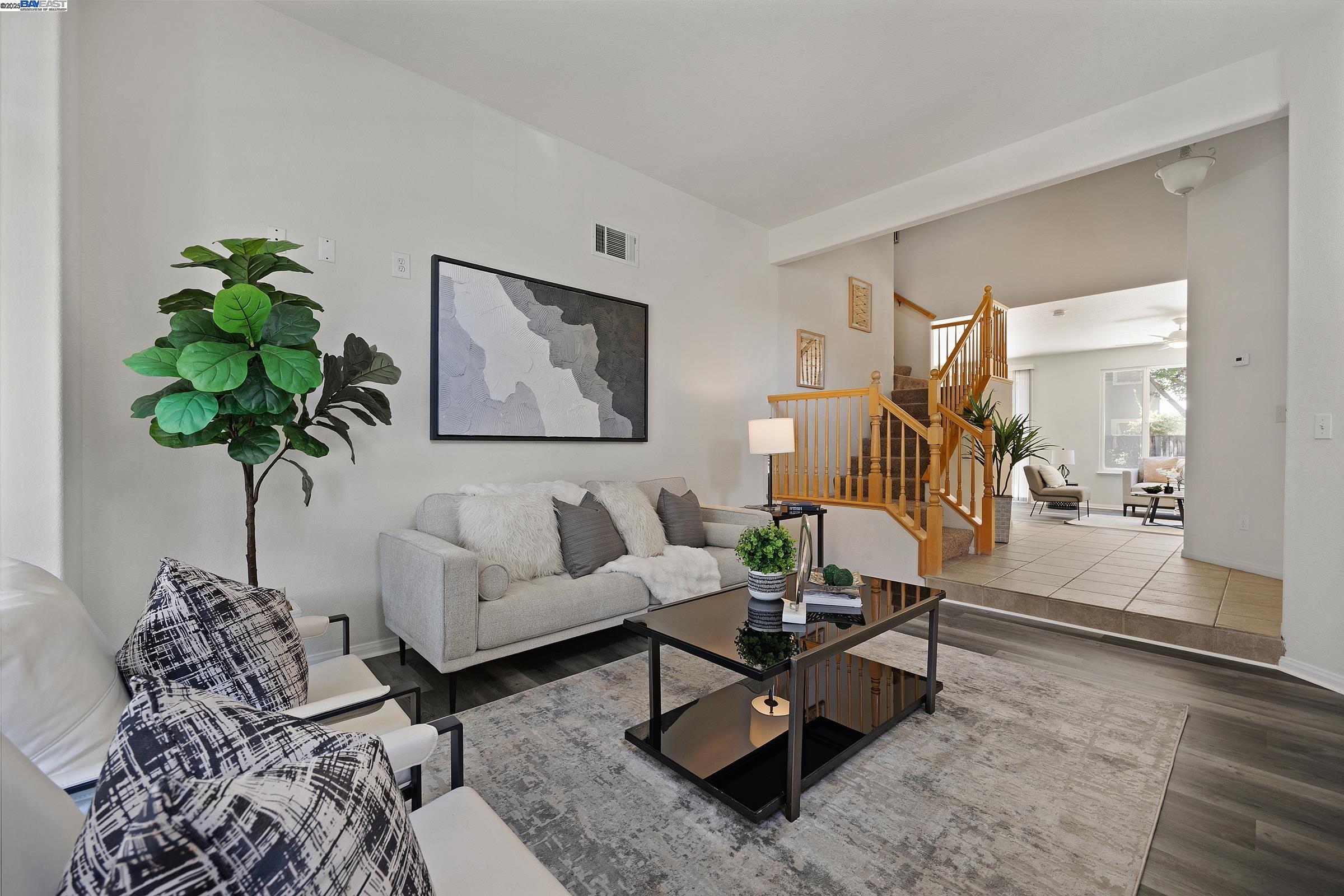 Detail Gallery Image 6 of 58 For 2662 Pyramid Dr, Tracy,  CA 95304 - 4 Beds | 2/1 Baths