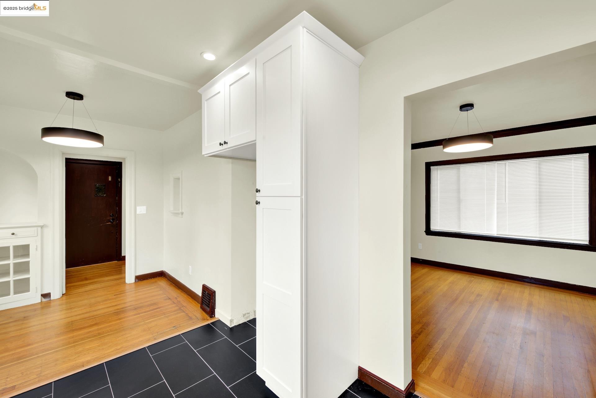 Detail Gallery Image 15 of 58 For 971 34th St, Richmond,  CA 94805 - 4 Beds | 2 Baths