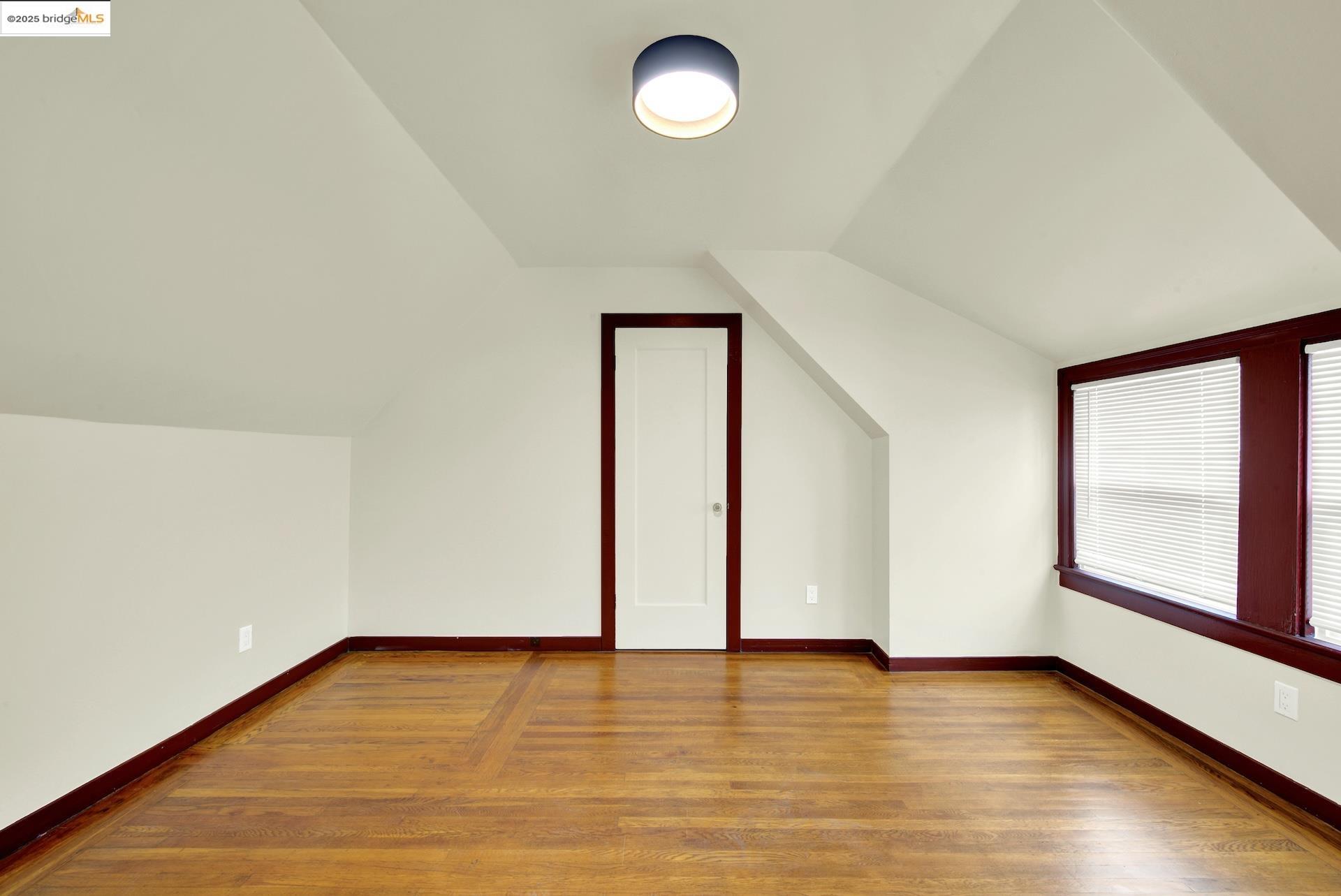 Detail Gallery Image 29 of 58 For 971 34th St, Richmond,  CA 94805 - 4 Beds | 2 Baths