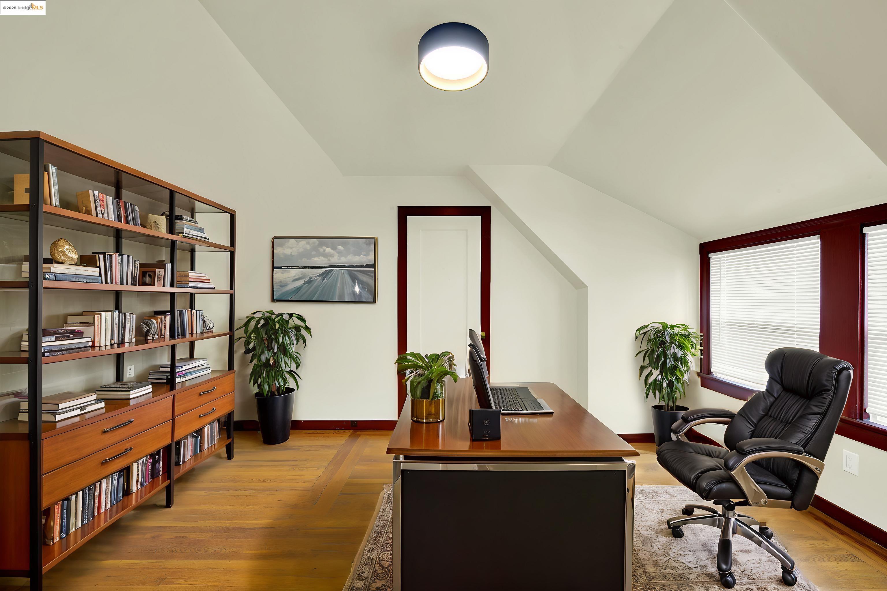 Detail Gallery Image 30 of 58 For 971 34th St, Richmond,  CA 94805 - 4 Beds | 2 Baths