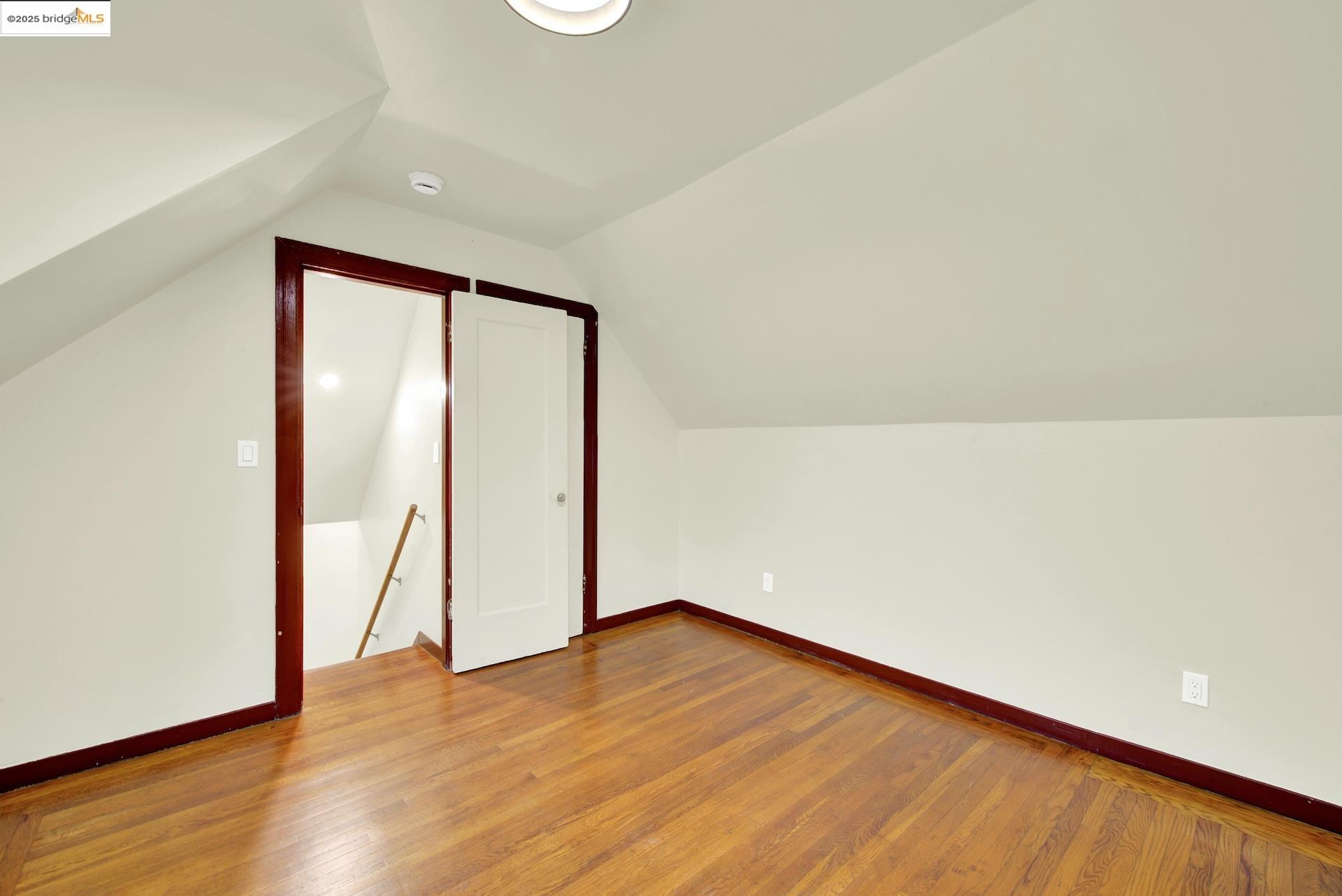 Detail Gallery Image 32 of 58 For 971 34th St, Richmond,  CA 94805 - 4 Beds | 2 Baths
