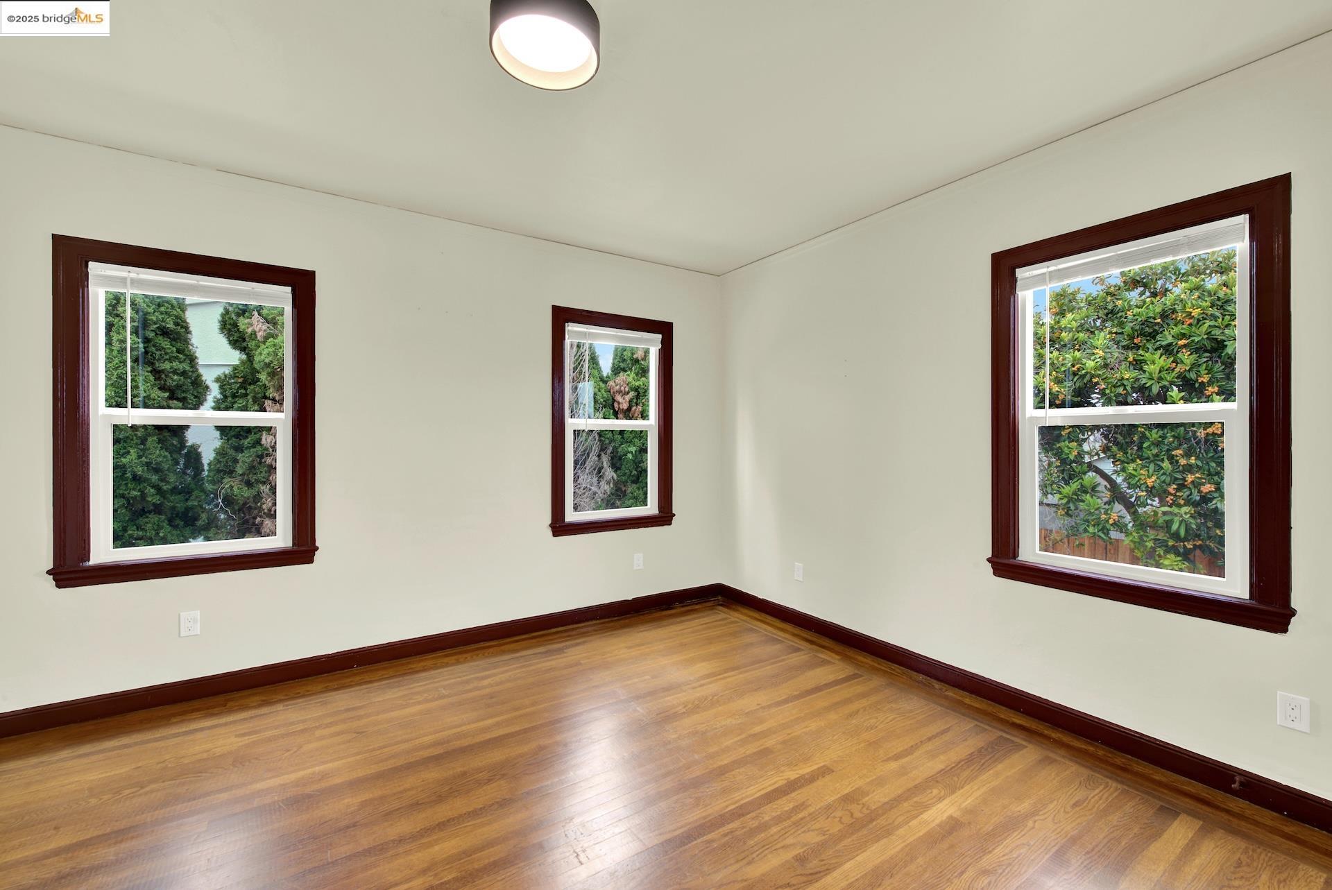 Detail Gallery Image 39 of 58 For 971 34th St, Richmond,  CA 94805 - 4 Beds | 2 Baths