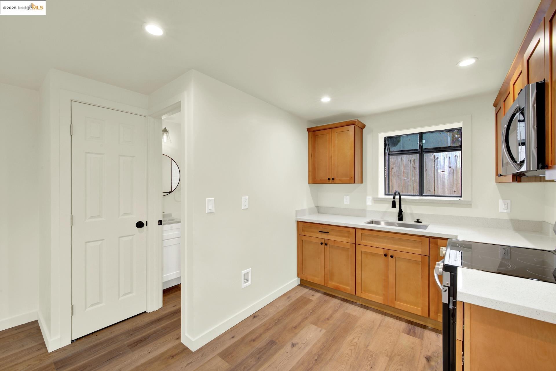 Detail Gallery Image 48 of 58 For 971 34th St, Richmond,  CA 94805 - 4 Beds | 2 Baths