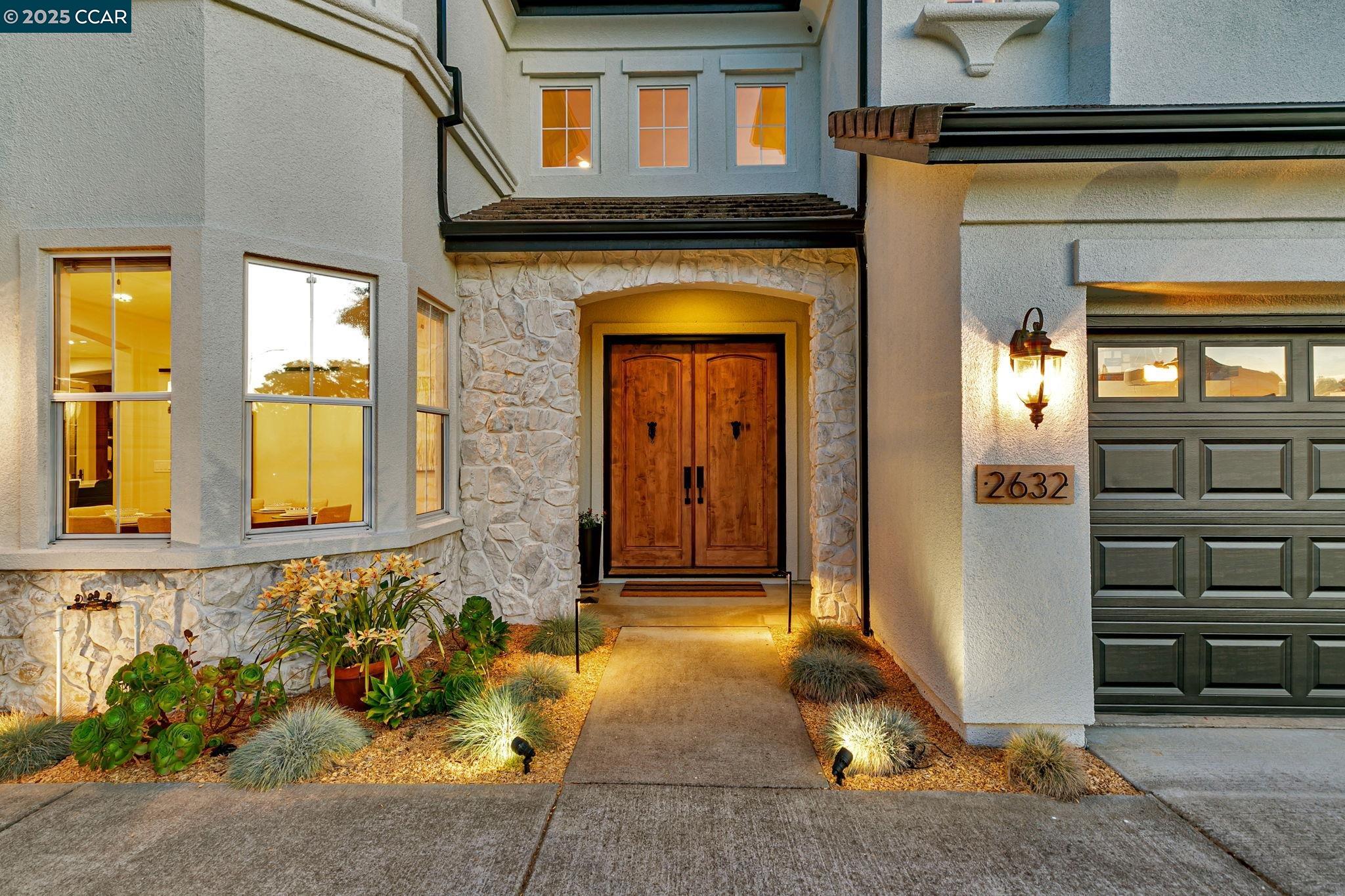 Detail Gallery Image 3 of 60 For 2632 Carmella Ct, San Jose,  CA 95135 - 5 Beds | 3 Baths