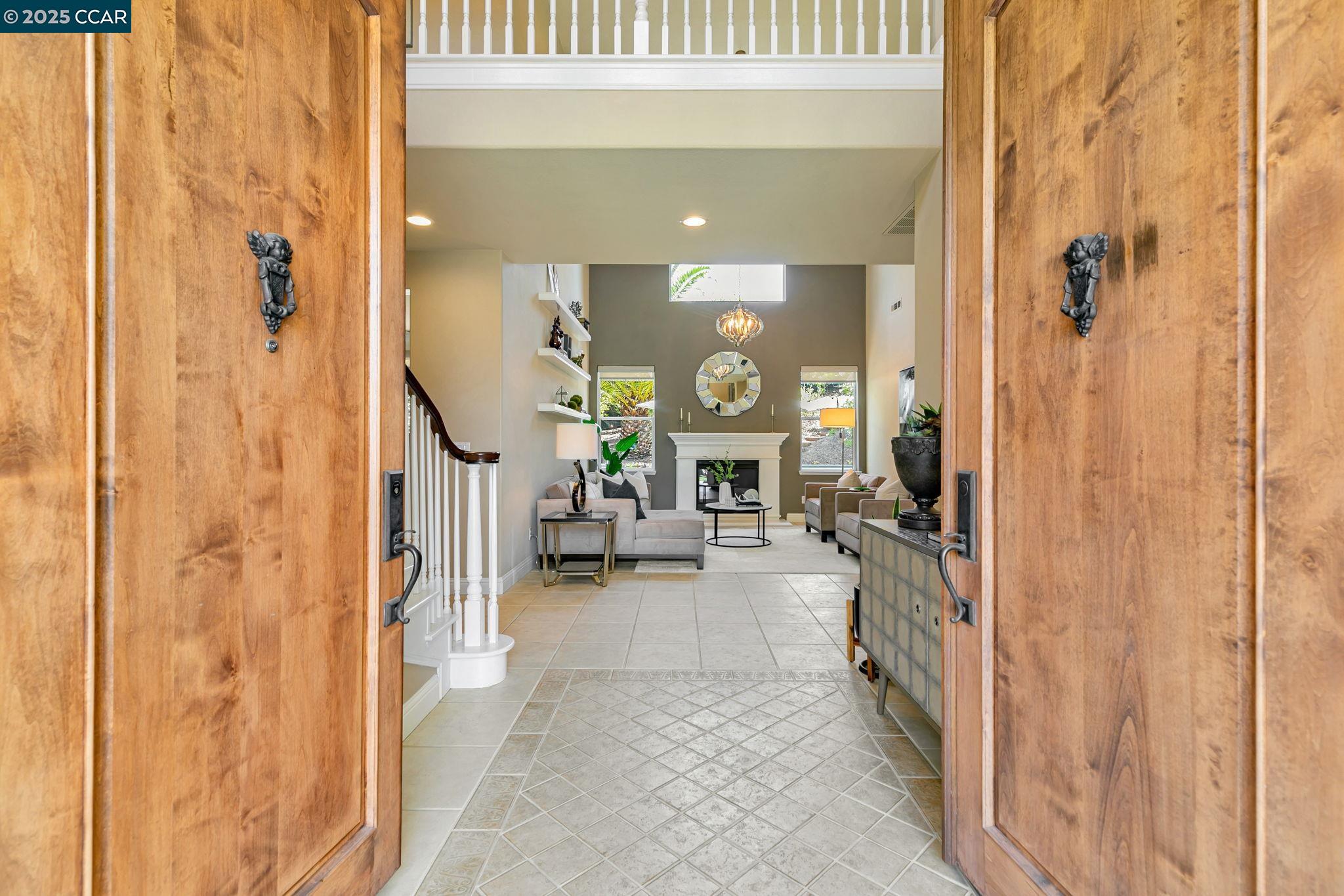 Detail Gallery Image 4 of 60 For 2632 Carmella Ct, San Jose,  CA 95135 - 5 Beds | 3 Baths