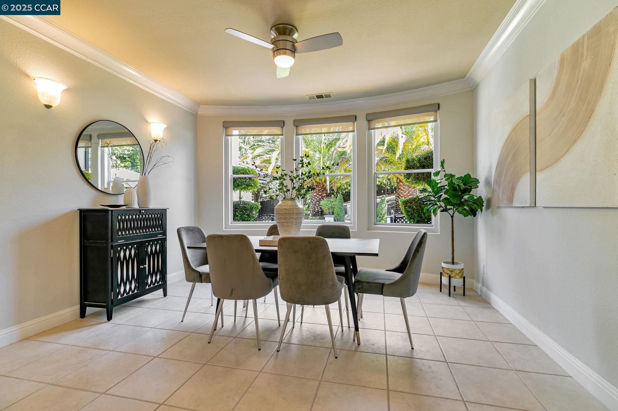 Detail Gallery Image 8 of 60 For 2632 Carmella Ct, San Jose,  CA 95135 - 5 Beds | 3 Baths