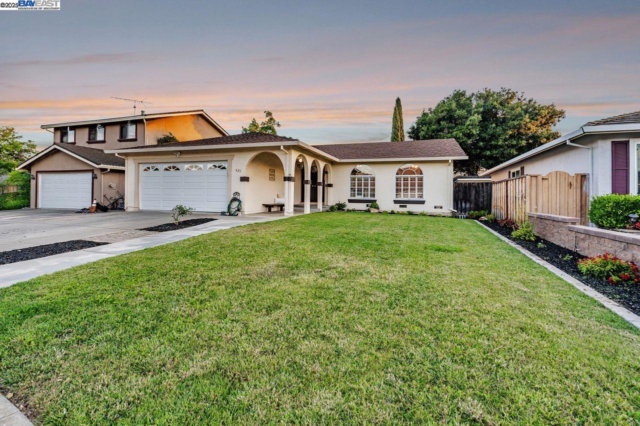 Detail Gallery Image 33 of 46 For 625 Jim Dr, San Jose,  CA 95133 - 3 Beds | 2 Baths