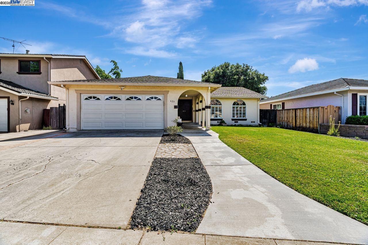 Detail Gallery Image 46 of 46 For 625 Jim Dr, San Jose,  CA 95133 - 3 Beds | 2 Baths