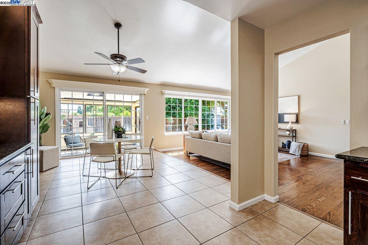 Detail Gallery Image 8 of 46 For 625 Jim Dr, San Jose,  CA 95133 - 3 Beds | 2 Baths