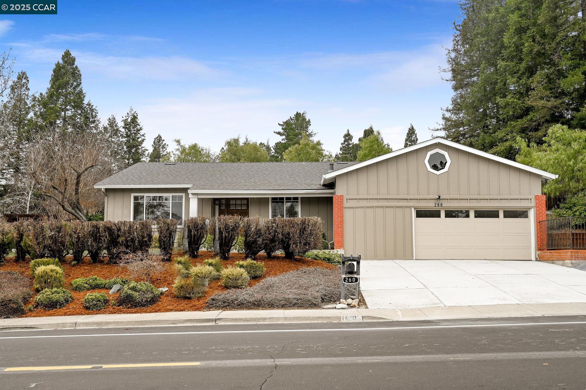 260 SAINT CHRISTOPHER DR, DANVILLE, CA 94526 