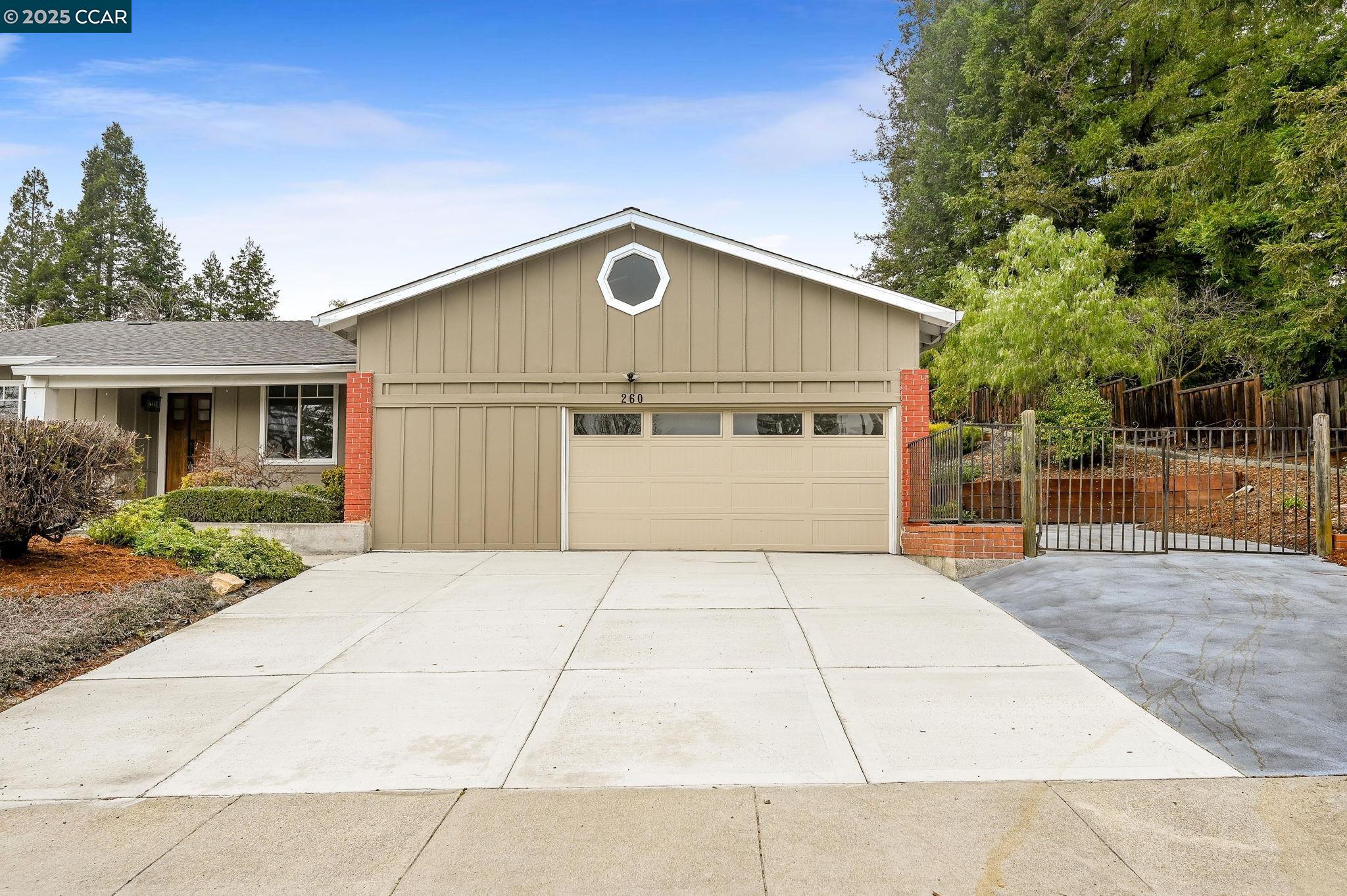260 SAINT CHRISTOPHER DR, DANVILLE, CA 94526  Photo 2