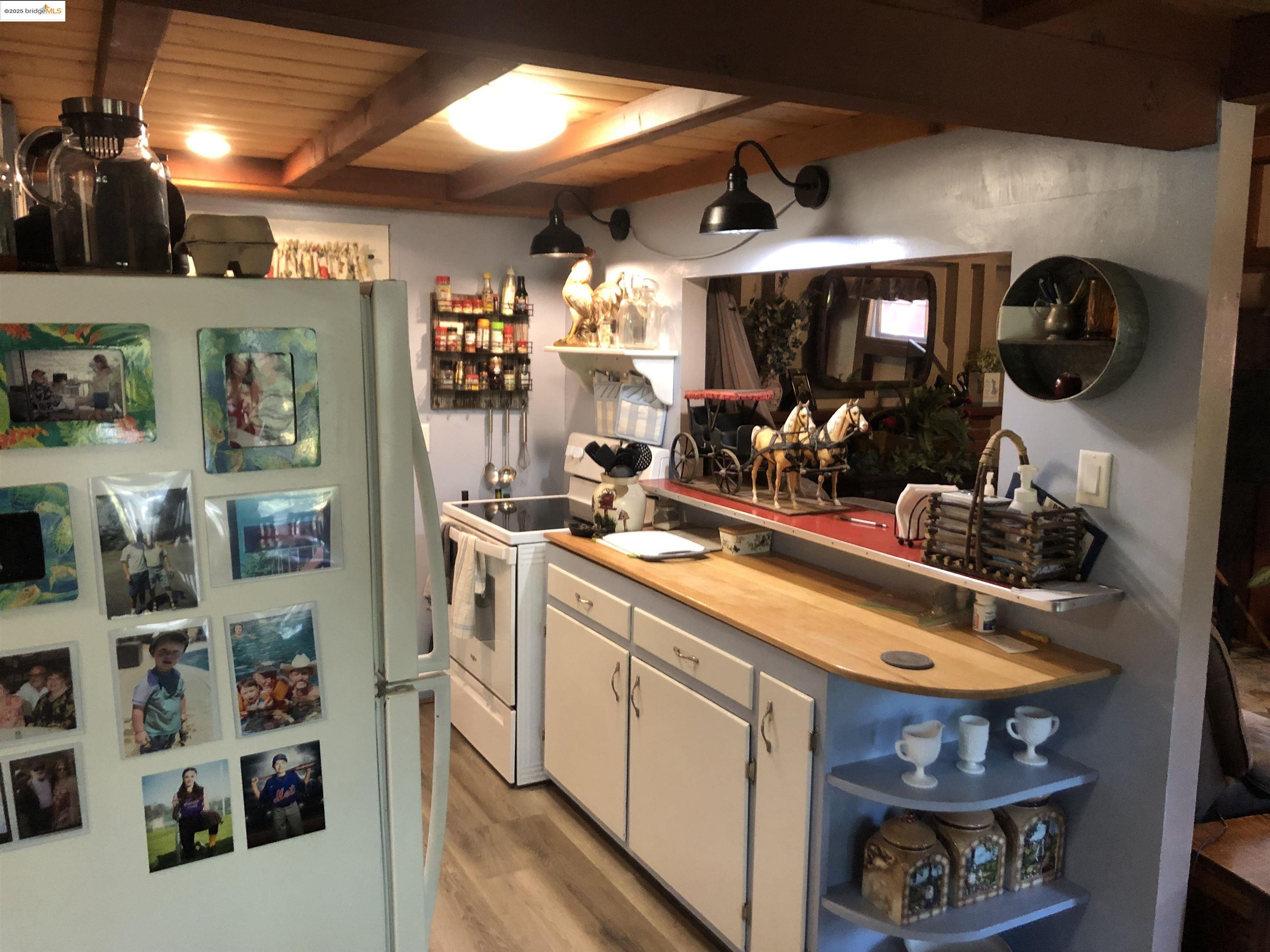 Detail Gallery Image 15 of 27 For 22956 Black Oak Dr., Twain Harte,  CA 95383 - 2 Beds | 1/1 Baths