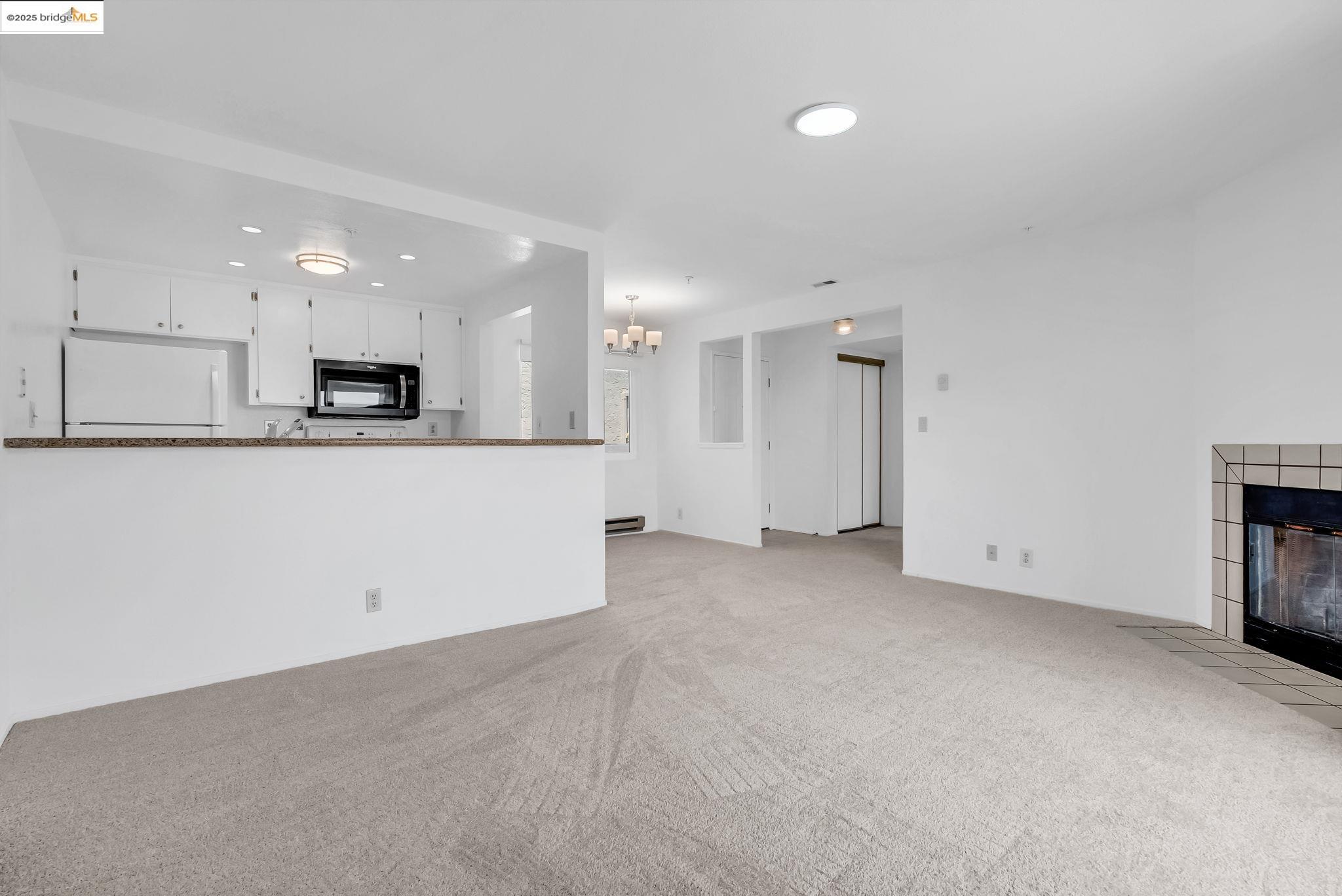 Photo #20: 41101694 Listing: Photo #20