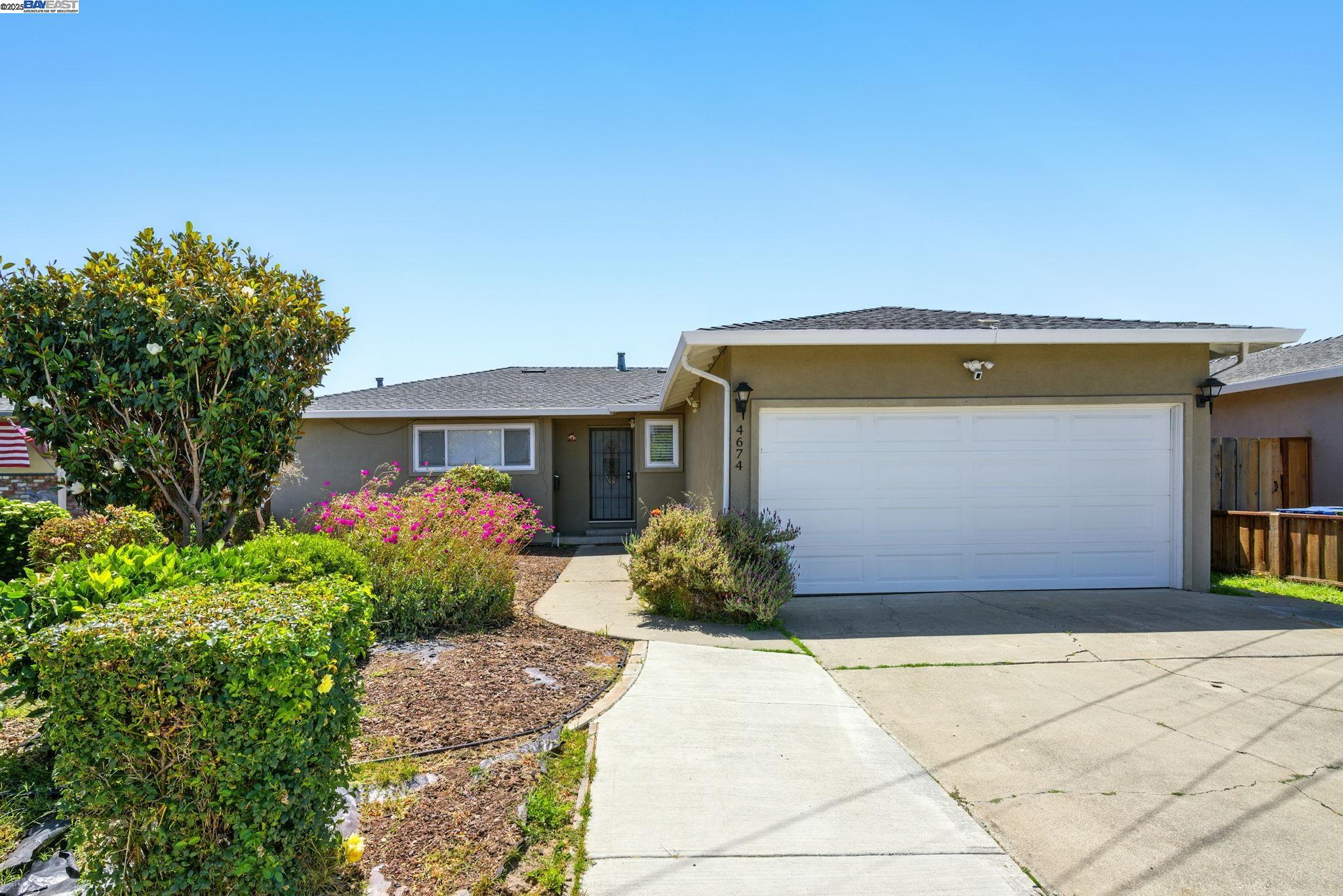 Thumbnail for 4674 Cambio Ct, Fremont, CA 94536