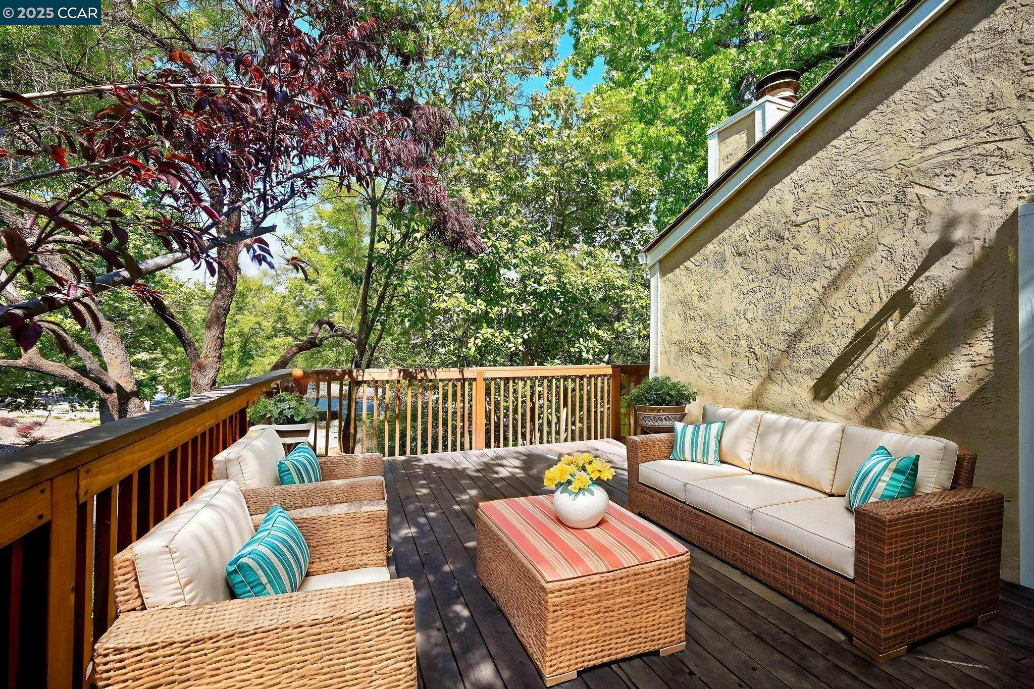 Detail Gallery Image 10 of 40 For 58 Ramsgate Lane, Pleasant Hill,  CA 94523 - 3 Beds | 2 Baths