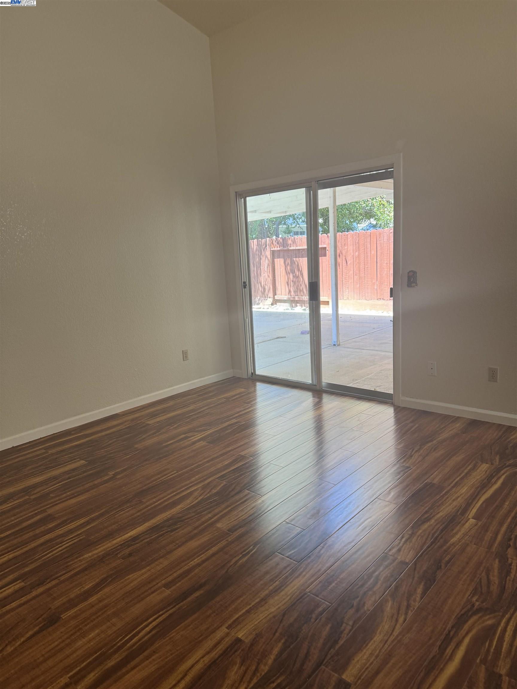 Detail Gallery Image 6 of 24 For 5325 Avante Lane, Salida,  CA 95368-9021 - 4 Beds | 2 Baths
