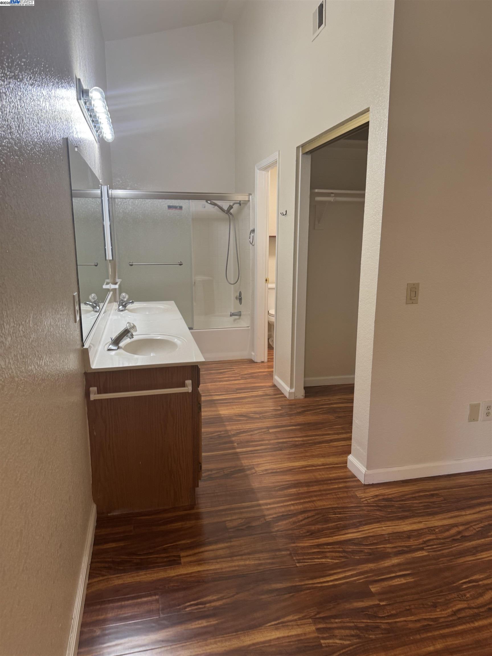 Detail Gallery Image 7 of 24 For 5325 Avante Lane, Salida,  CA 95368-9021 - 4 Beds | 2 Baths
