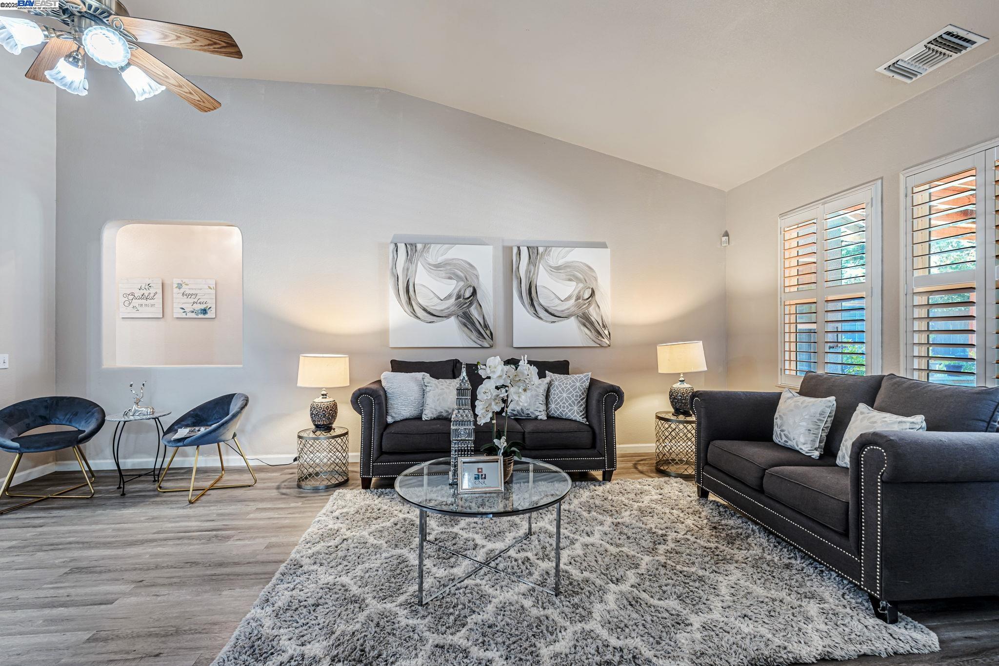 Detail Gallery Image 7 of 50 For 4220 Lifescapes Dr, Modesto,  CA 95356 - 3 Beds | 2/1 Baths