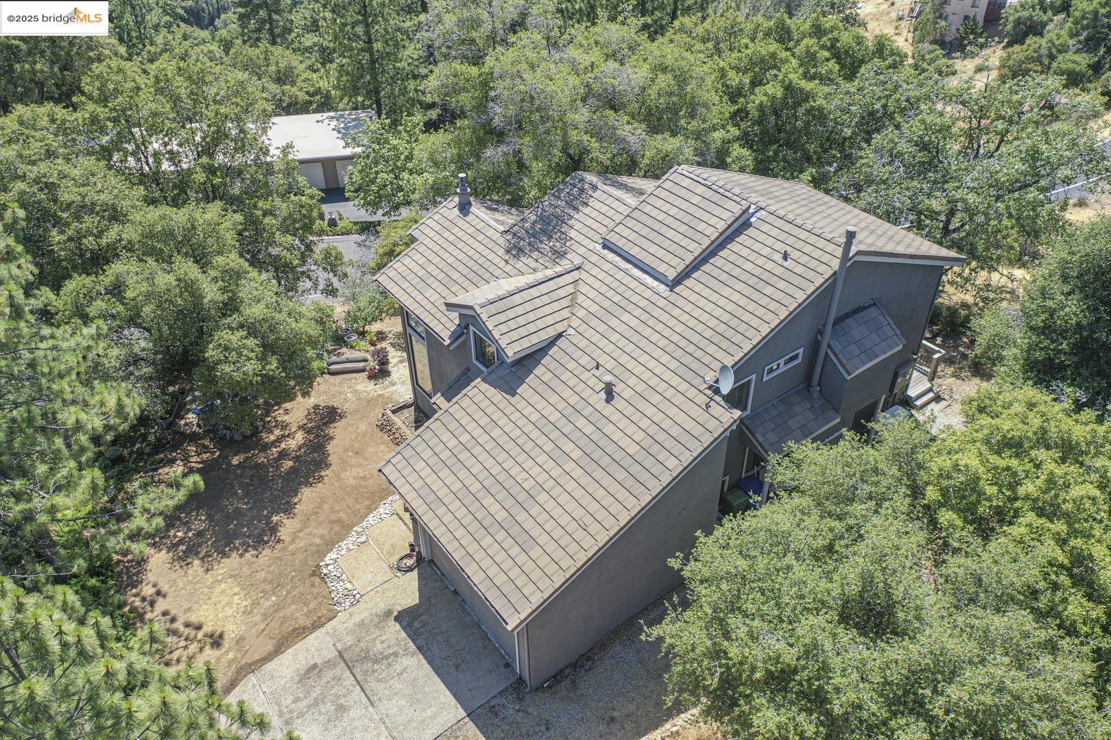 Detail Gallery Image 4 of 53 For 1203 Laurel Ln, Murphys,  CA 95247 - 4 Beds | 2/1 Baths