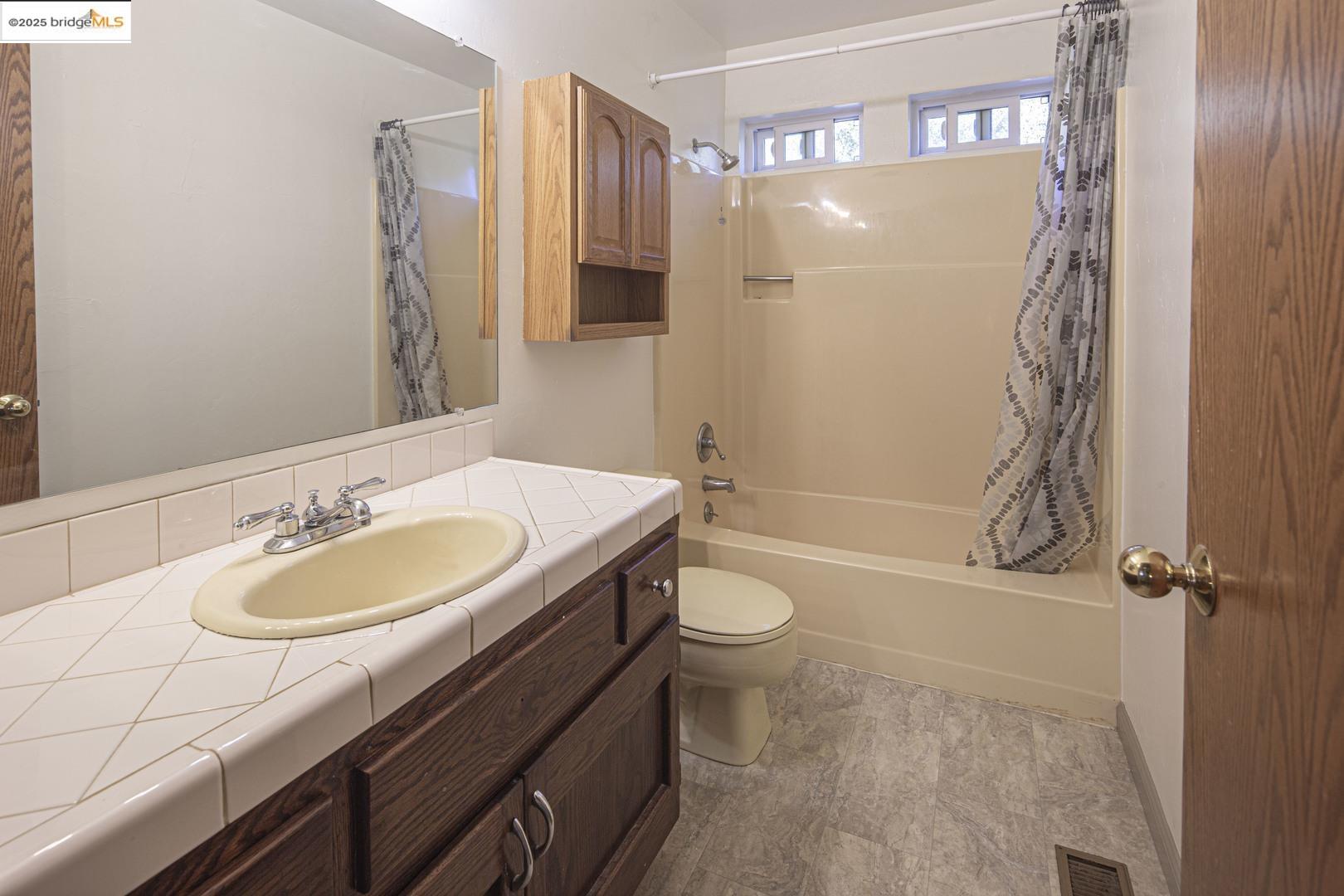Detail Gallery Image 36 of 53 For 1203 Laurel Ln, Murphys,  CA 95247 - 4 Beds | 2/1 Baths