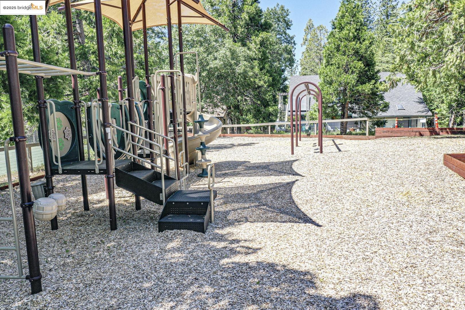 Detail Gallery Image 53 of 53 For 1203 Laurel Ln, Murphys,  CA 95247 - 4 Beds | 2/1 Baths
