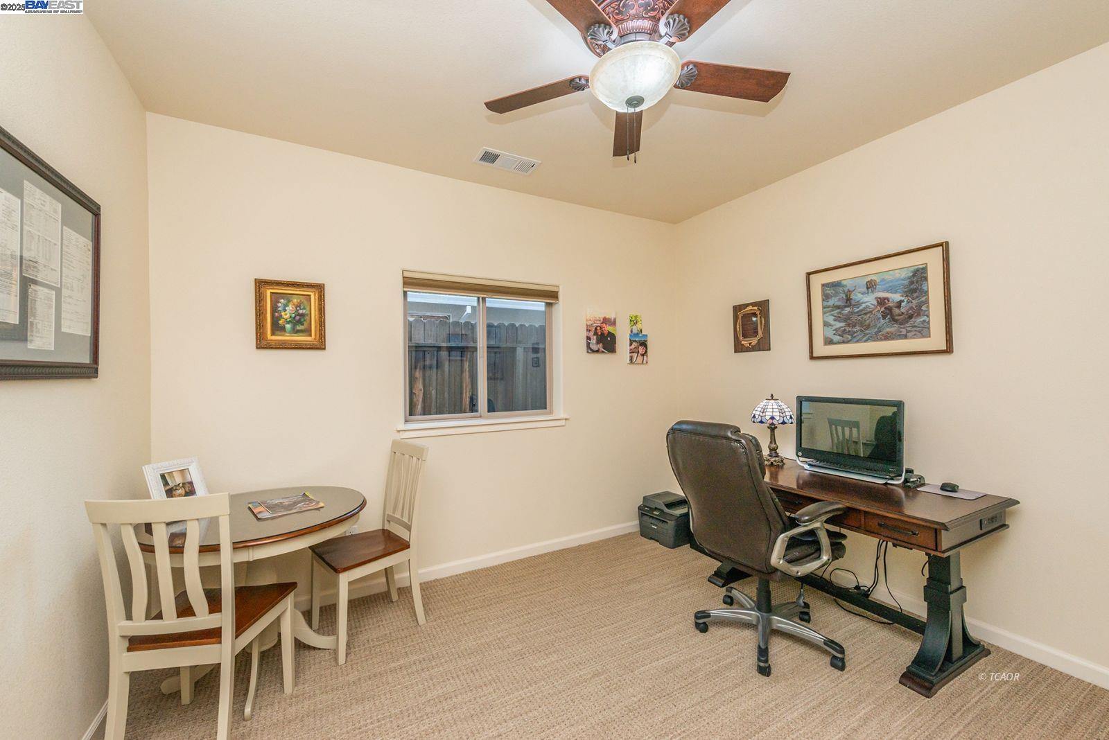 Detail Gallery Image 29 of 49 For 220 Fairway Dr., Weaverville,  CA 96093 - 3 Beds | 2 Baths