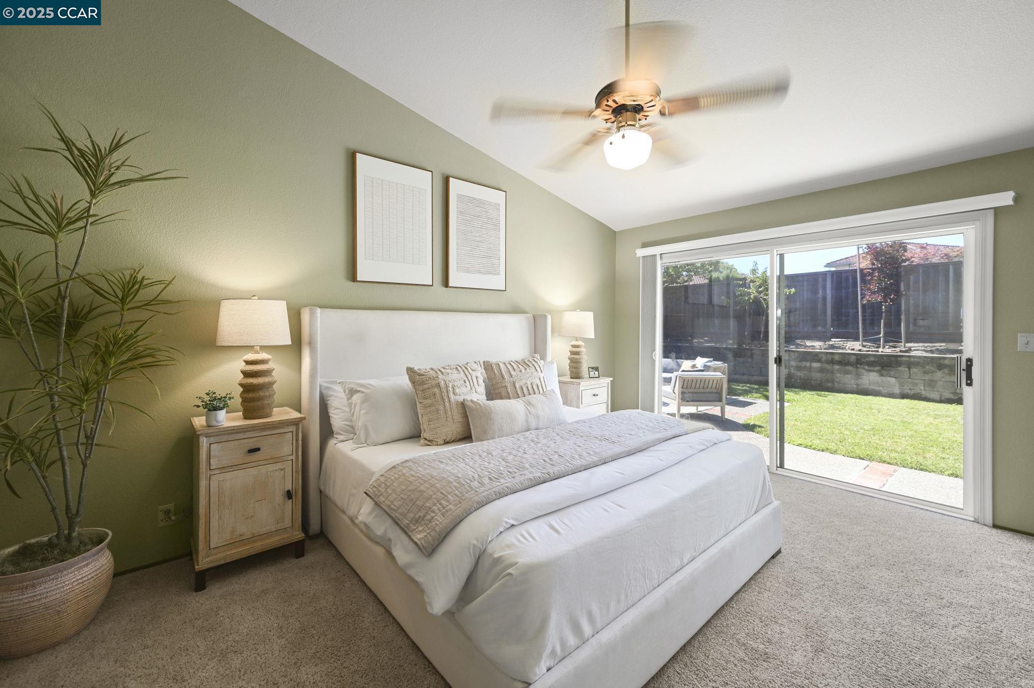 Detail Gallery Image 23 of 39 For 18905 Carson Lane, Castro Valley,  CA 94552-1950 - 3 Beds | 2 Baths