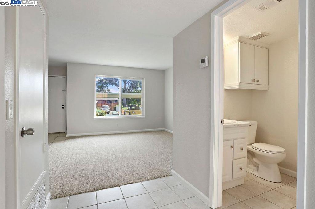 Photo #8: 41101724 Listing: Photo #8