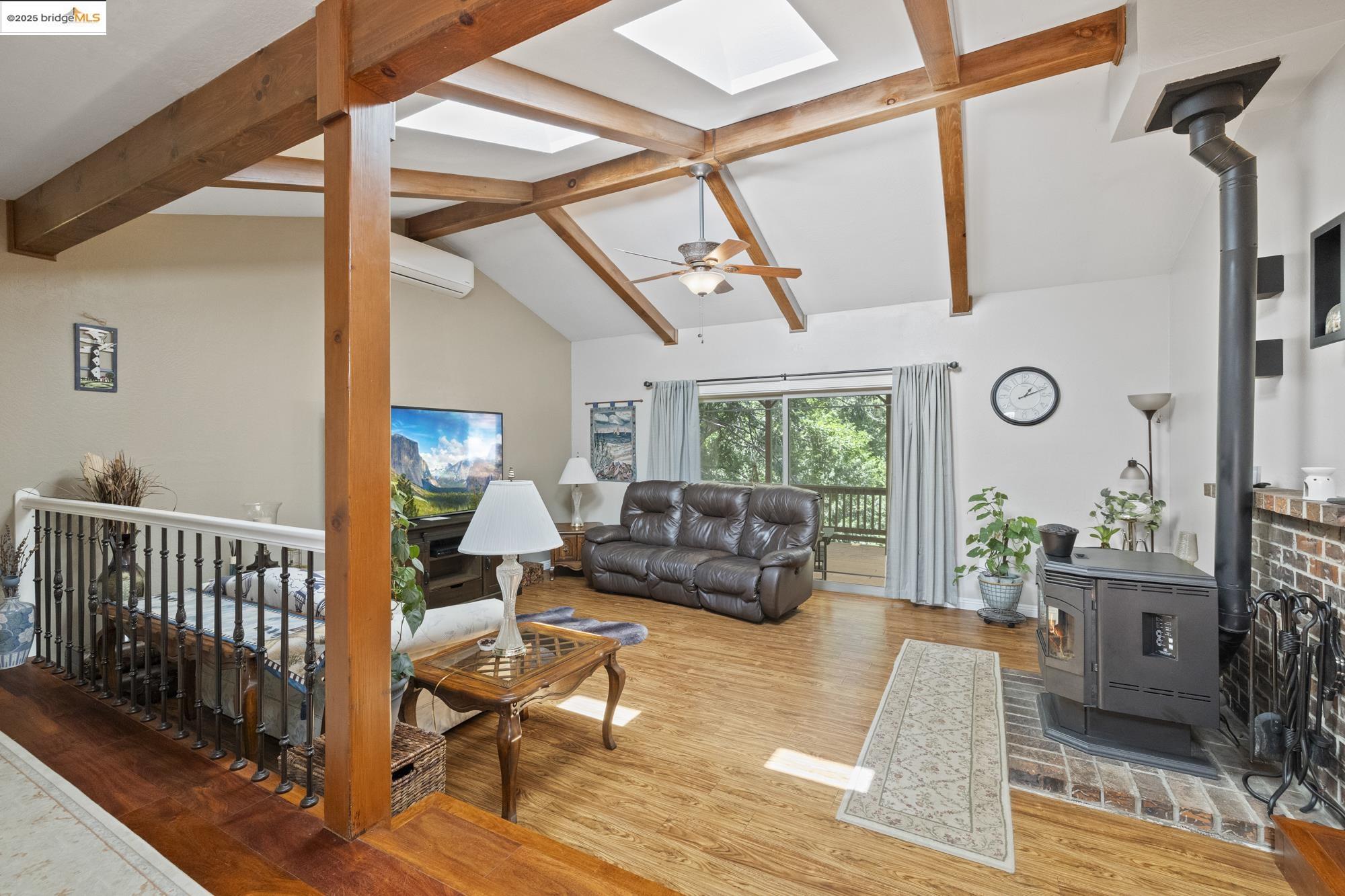 Detail Gallery Image 14 of 50 For 23666 Buckeye Circle, Twain Harte,  CA 95383 - 3 Beds | 3 Baths