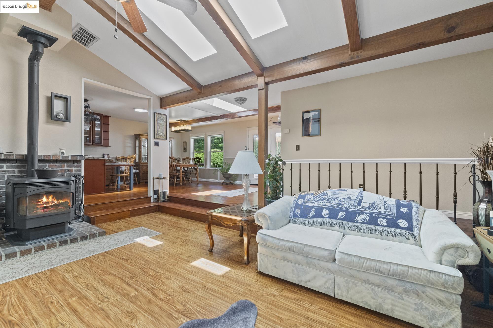 Detail Gallery Image 17 of 50 For 23666 Buckeye Circle, Twain Harte,  CA 95383 - 3 Beds | 3 Baths