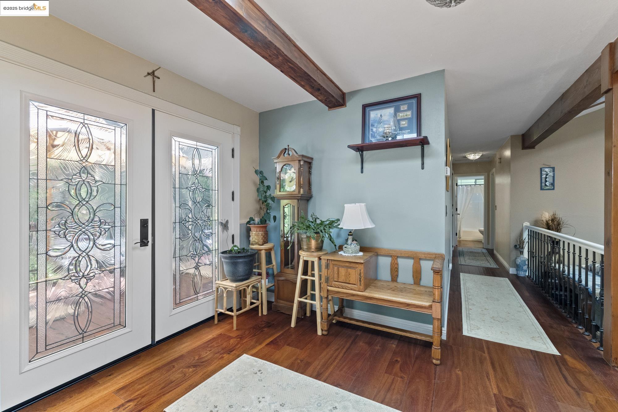 Detail Gallery Image 5 of 50 For 23666 Buckeye Circle, Twain Harte,  CA 95383 - 3 Beds | 3 Baths