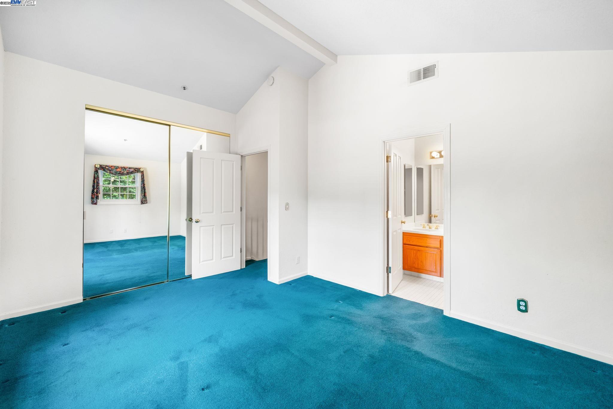Detail Gallery Image 20 of 38 For 1555 Cherry St #12,  San Carlos,  CA 94070 - 2 Beds | 2/1 Baths