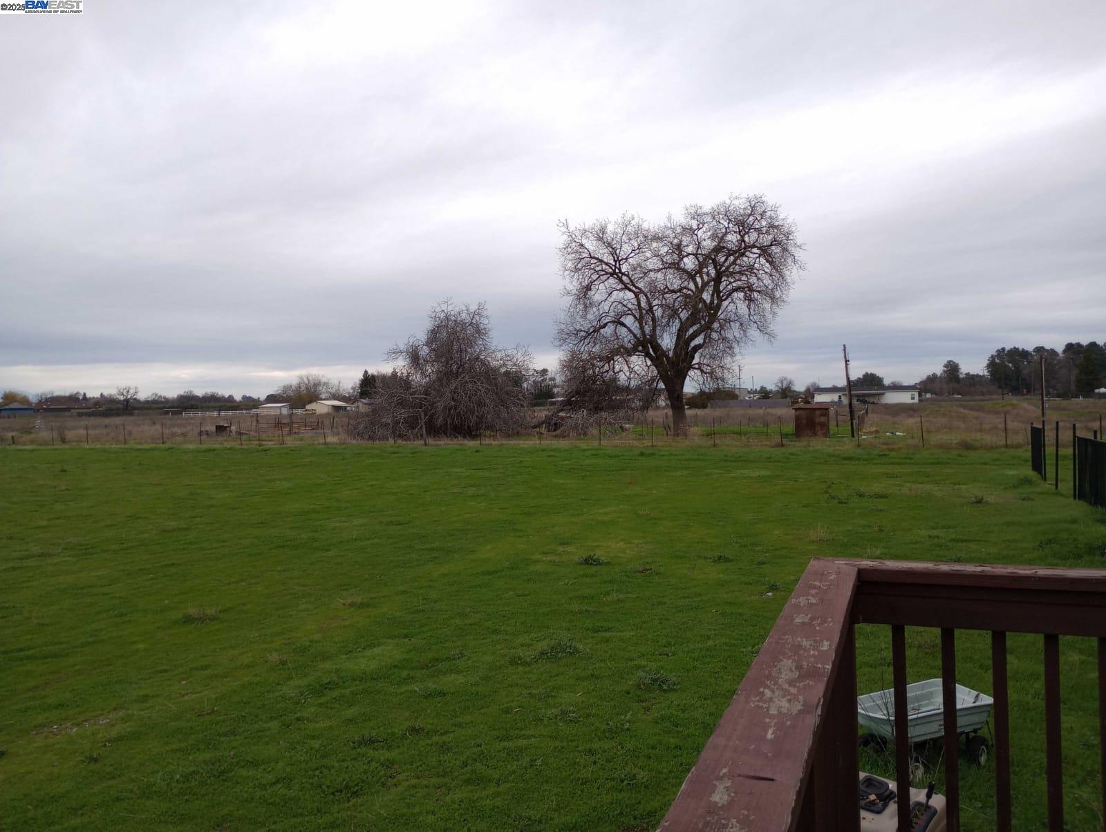 Detail Gallery Image 3 of 6 For 4579 County Road Ff, Orland,  CA 95963 - 4 Beds | 2 Baths