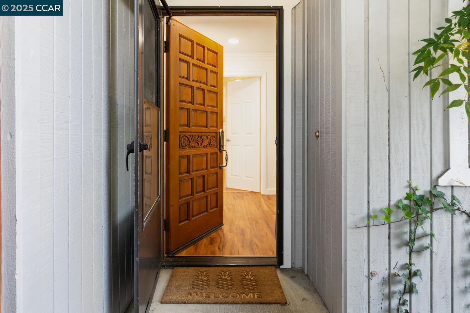 Photo #2: 41101733 Listing 