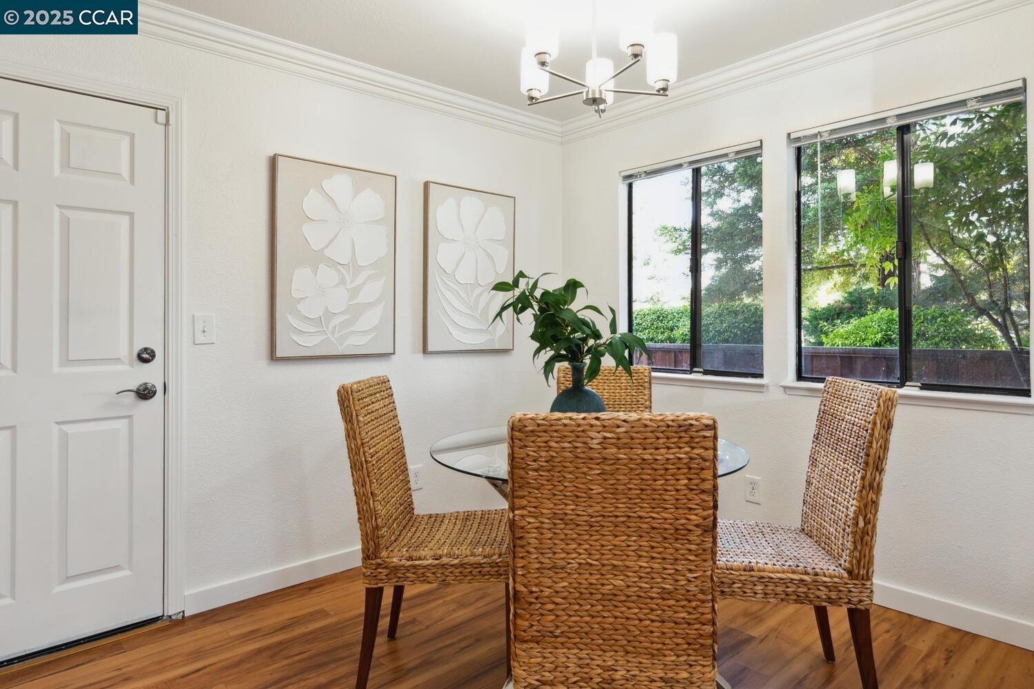 Photo #3: 41101733 Listing 