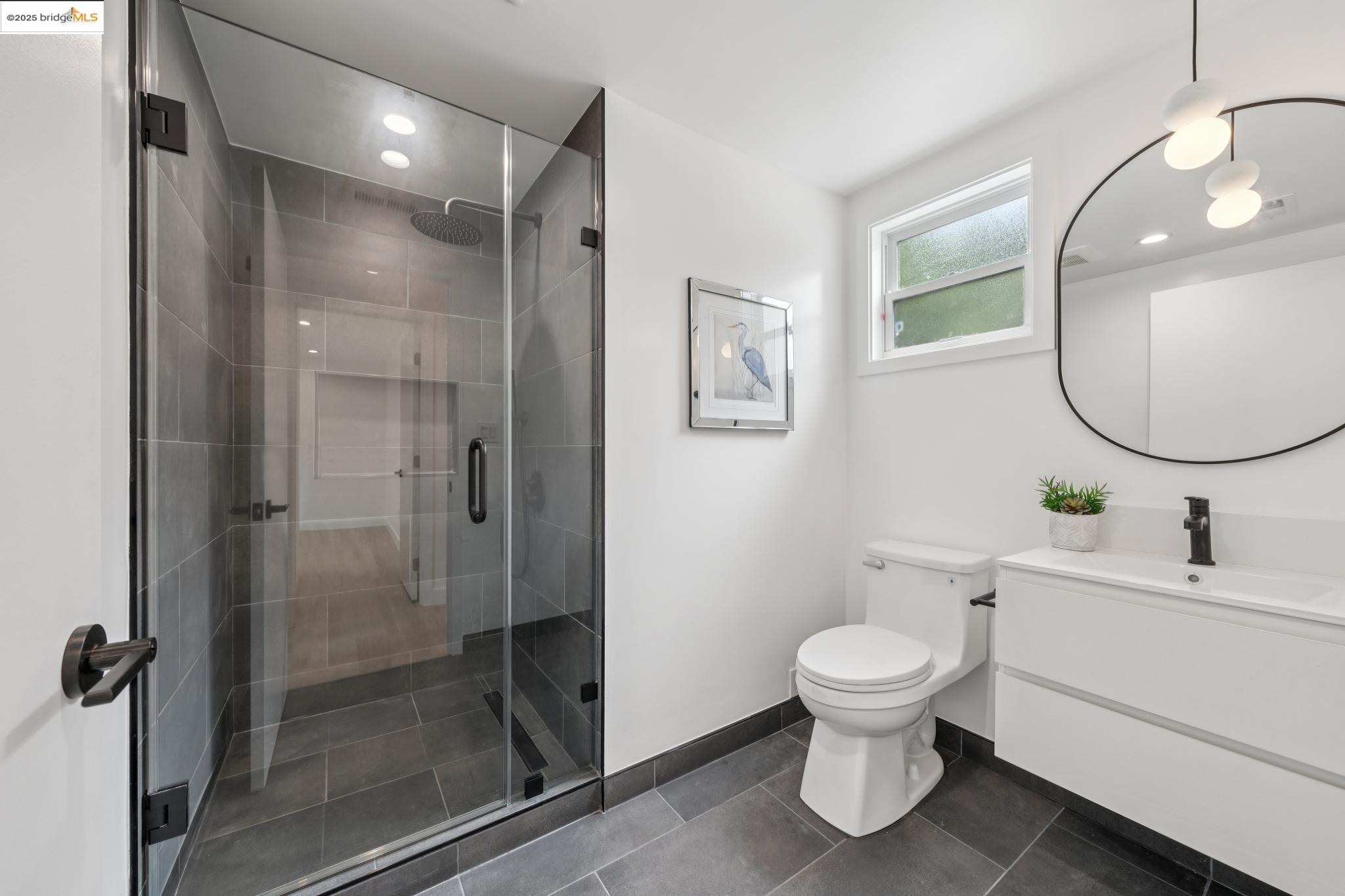 Detail Gallery Image 20 of 60 For 1207 Cedar St, Berkeley,  CA 94702 - 4 Beds | 4 Baths